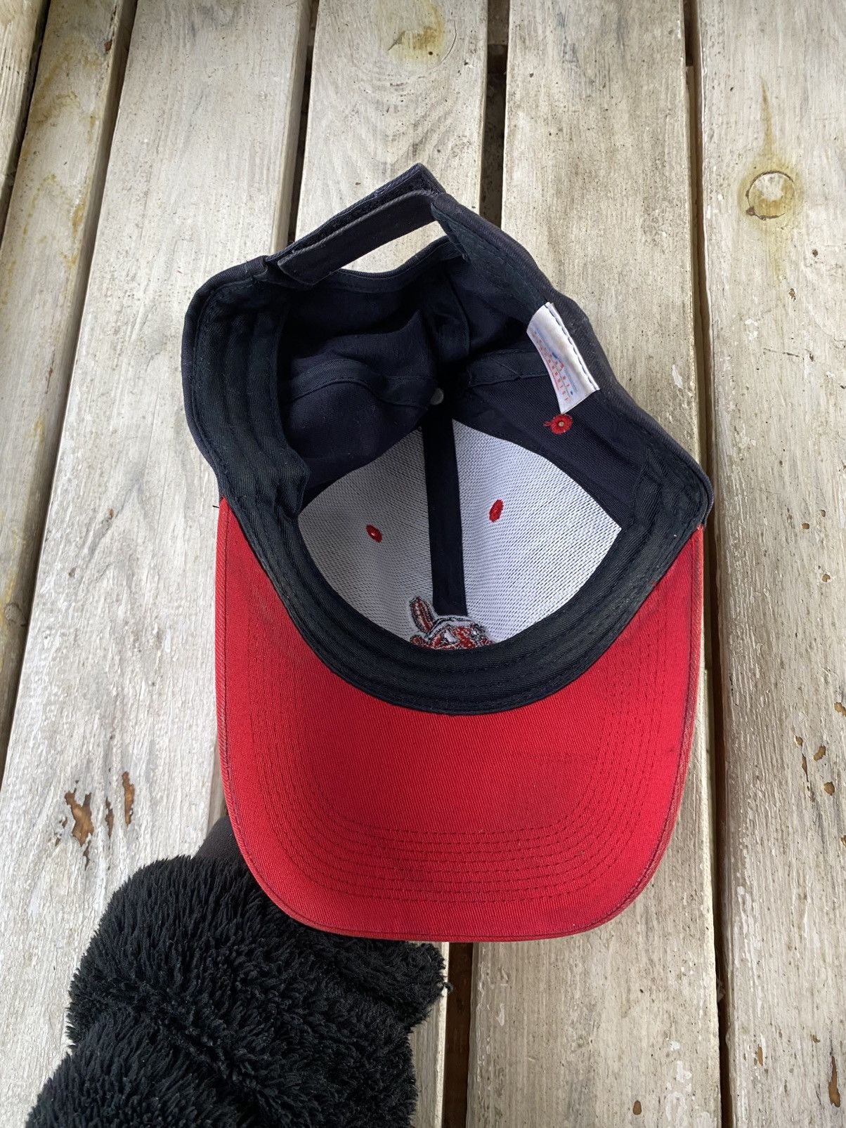 MLB × Vintage Vintage Faded Cleveland Indians American League Champ Cap Size ONE SIZE - 6 Thumbnail