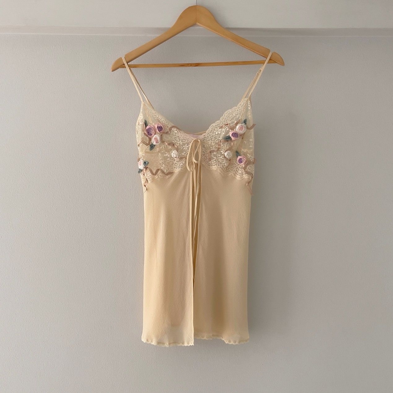 Victoria's Secret Victoria’s Secret Cream Silk Chiffon Camisole (S) Size S / US 4 / IT 40 - 15 Thumbnail