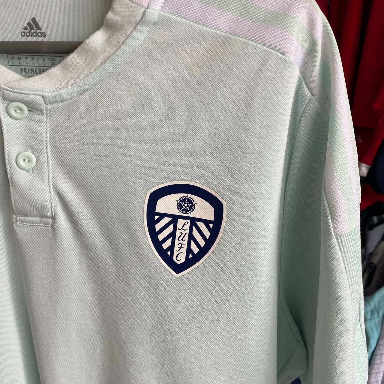 Adidas × Vintage Vintage Adidas Leeds United 2021 Small logo basic jersey Size US L / EU 52-54 / 3 - 3 Thumbnail