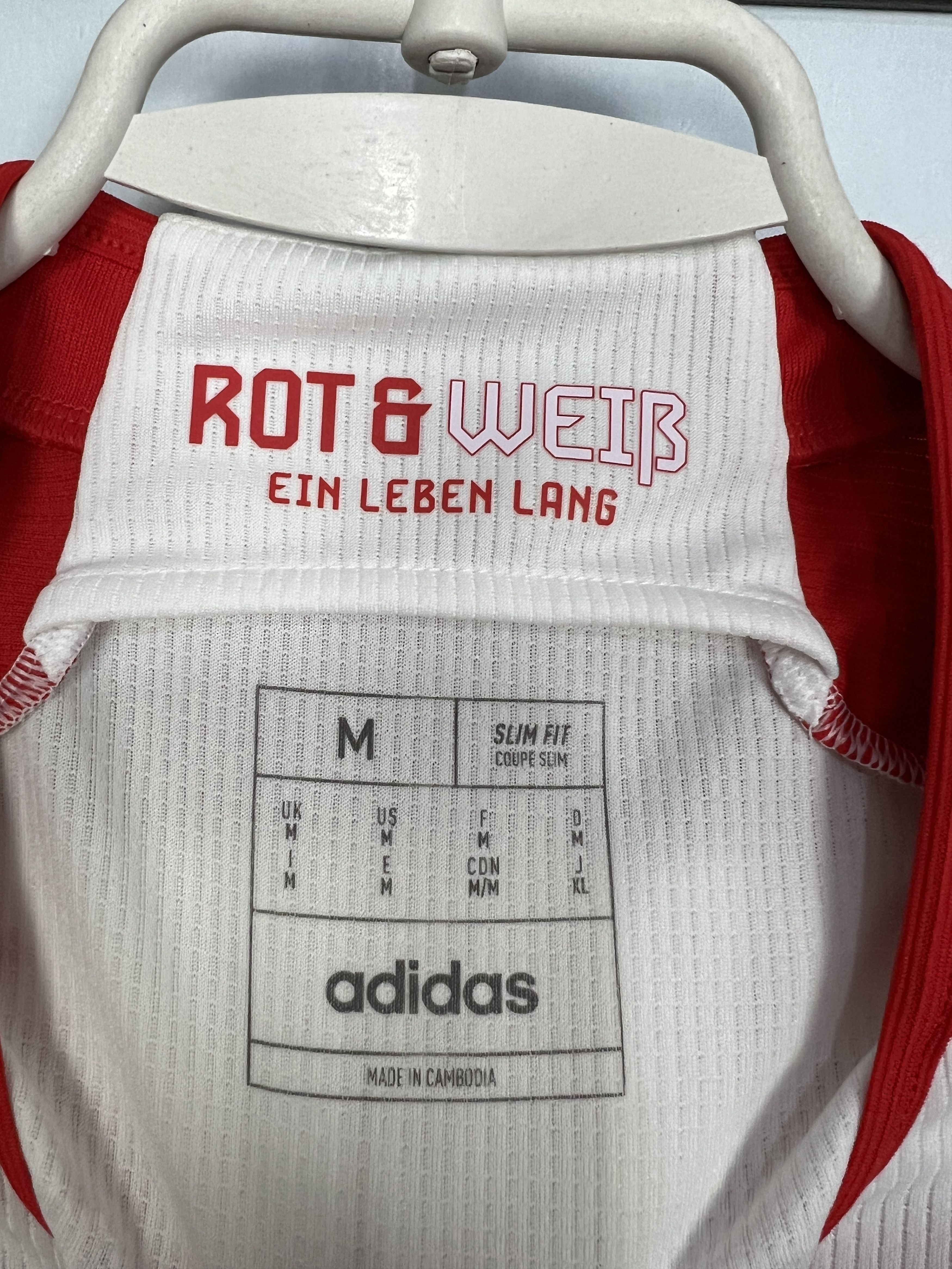 Adidas Bayern Munich Home football shirt 2023 Soccer Adidas Size US M / EU 48-50 / 2 - 6 Thumbnail