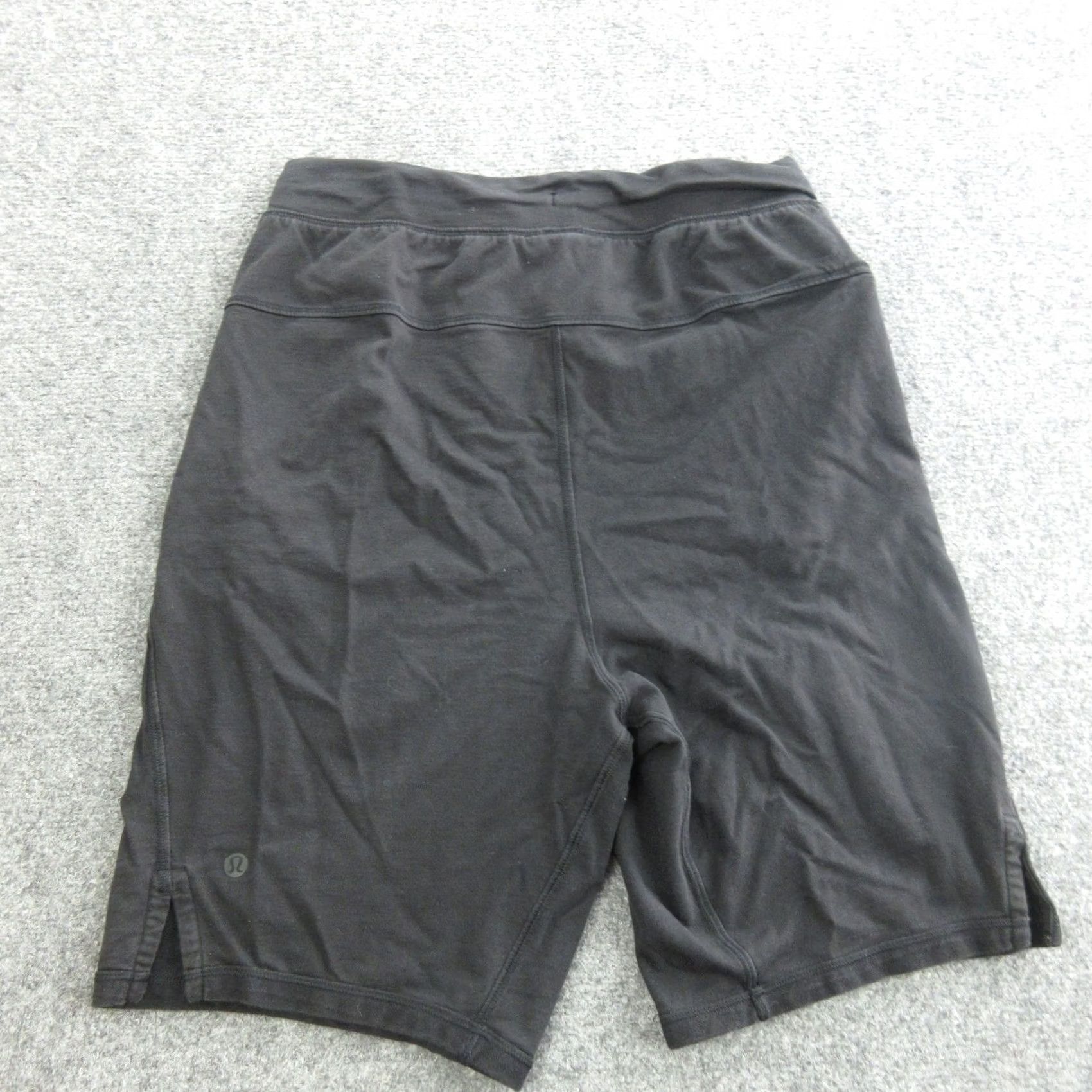 Lululemon Lululemon Sweat Shorts Mens S Black Jersey 9 Inseam Elastic Waist Pockets Gym Training Yoga Spring Summer Size US S / EU 44-46 / 1 - 5 Thumbnail
