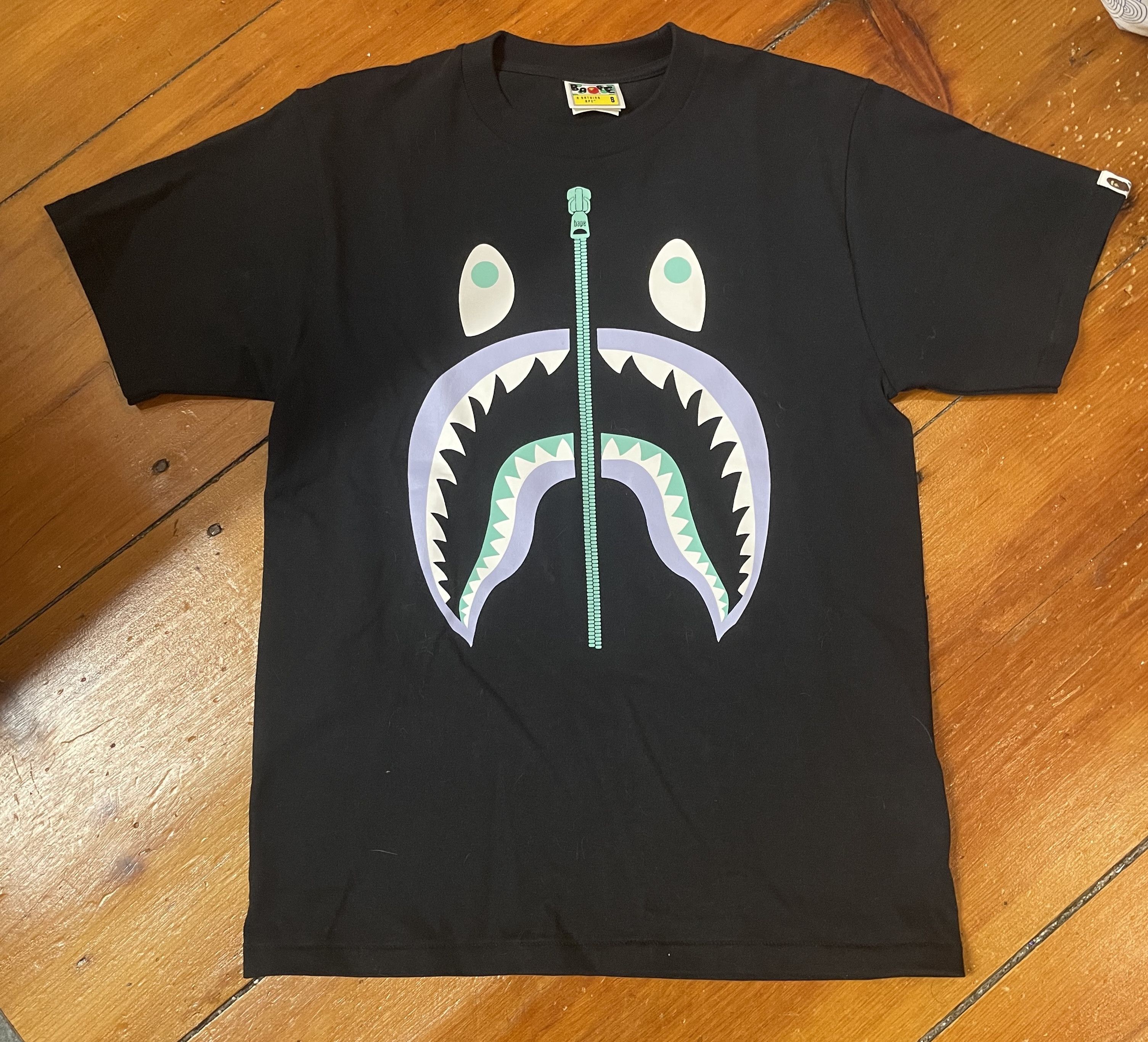Bape Bape Glow In The Dark Shark Face T-Shirt Size US S / EU 44-46 / 1 - 1 Thumbnail