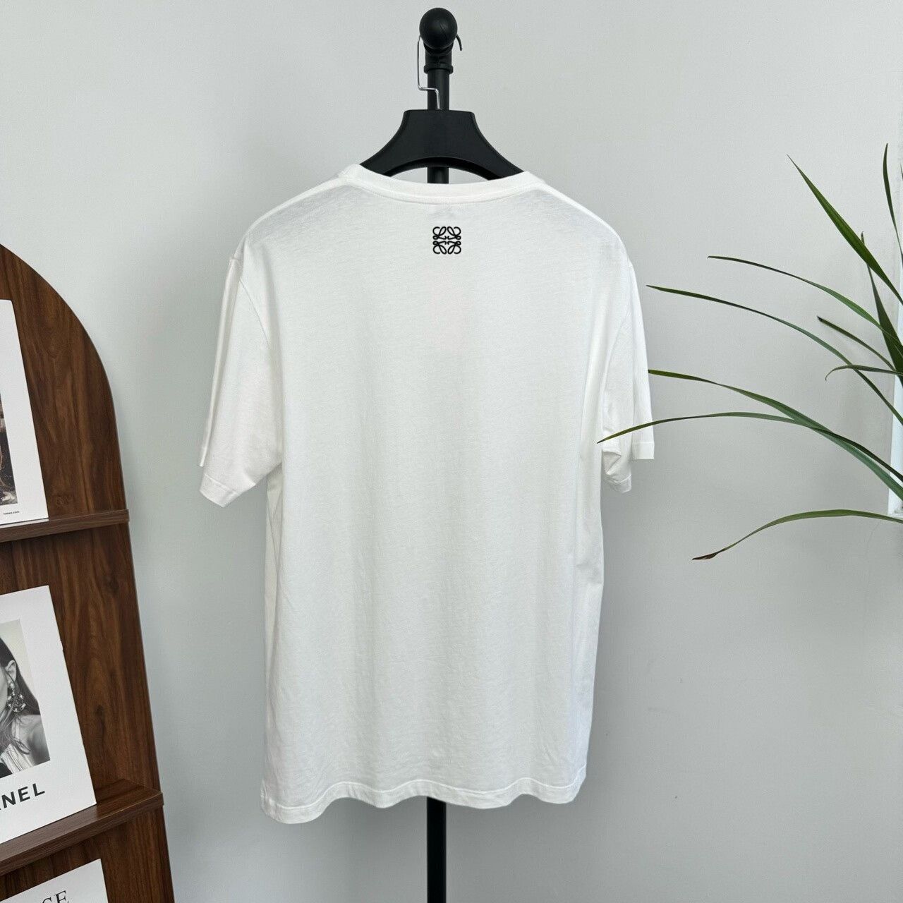 Loewe Loewe White Graphic Short Sleeve T-Shirt Size US L / EU 52-54 / 3 - 2 Thumbnail