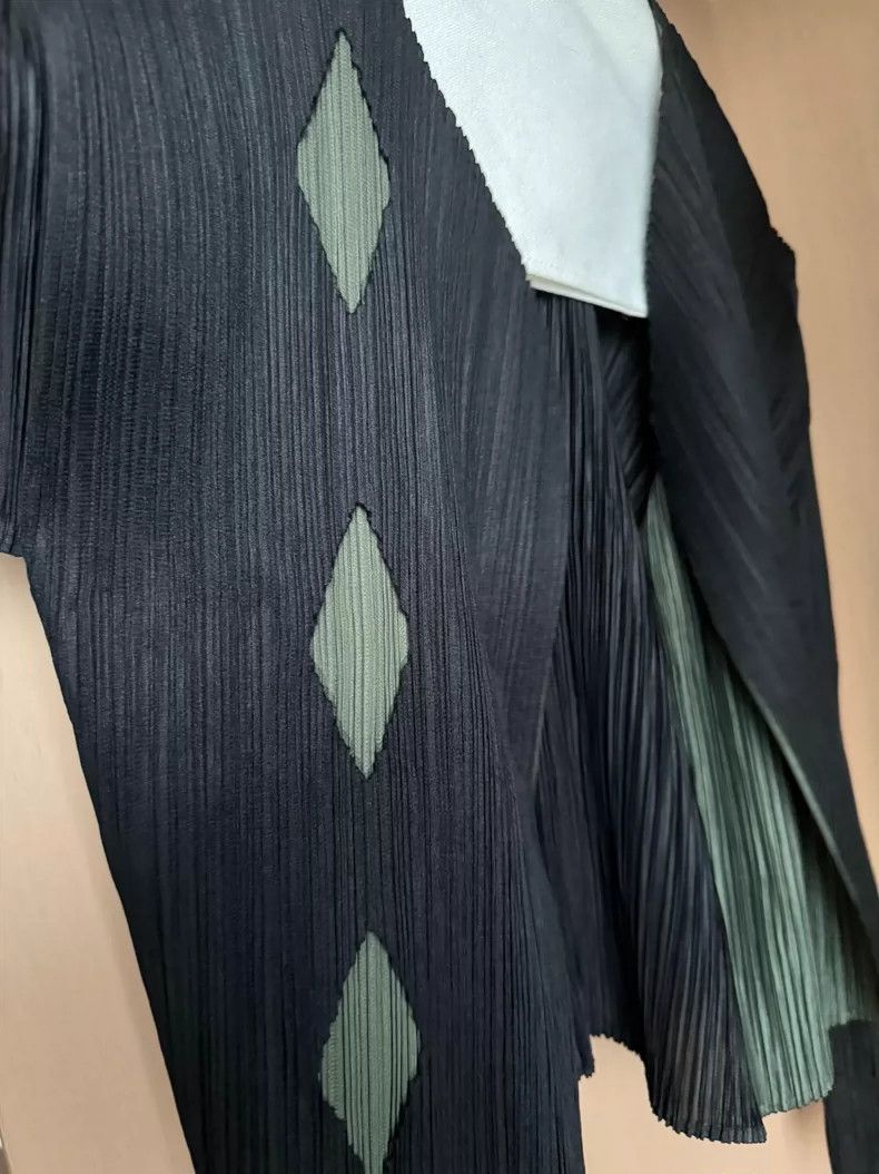 Issey Miyake Issey Miyake size:3 Diamond-shaped double-layered cardigan Size XS / US 0-2 / IT 36-38 - 2 Thumbnail