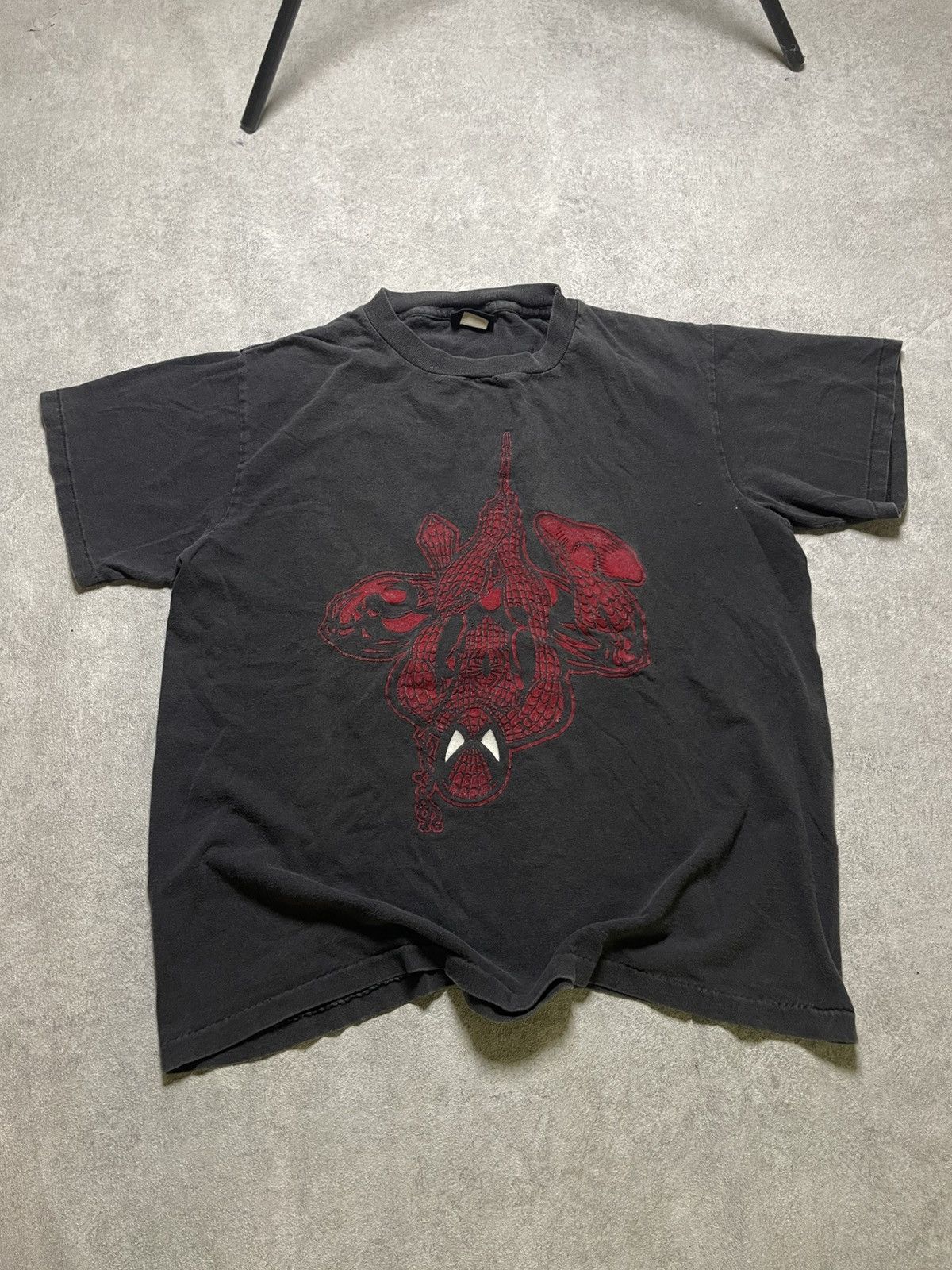 Marvel Comics Vintage 90s SPIDERMAN Tee Velvet Graphic Rare Design Size US M / EU 48-50 / 2 - 1 Thumbnail