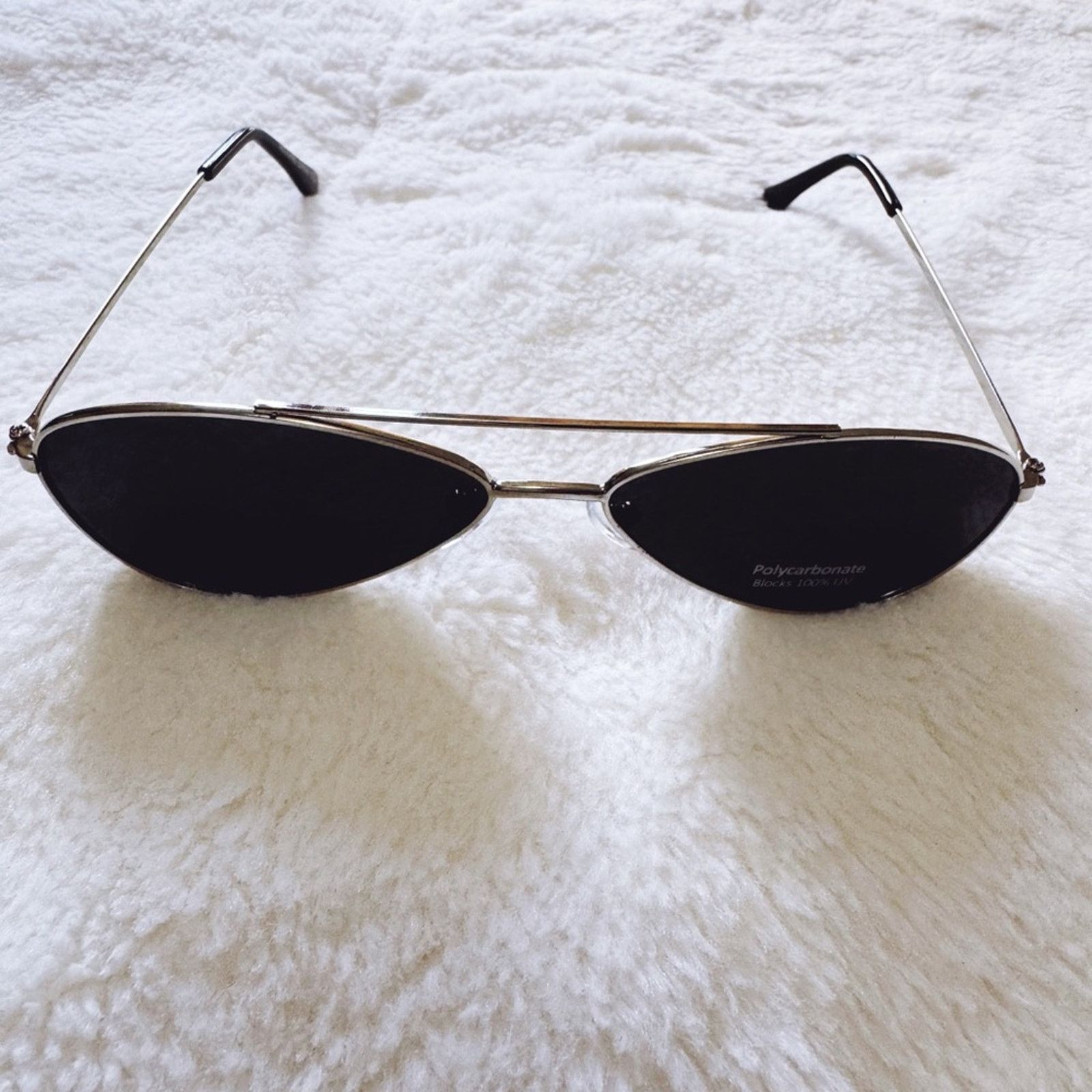 Other Carl Black w/ Silver Rims Aviator Sunglasses Size ONE SIZE - 3 Thumbnail