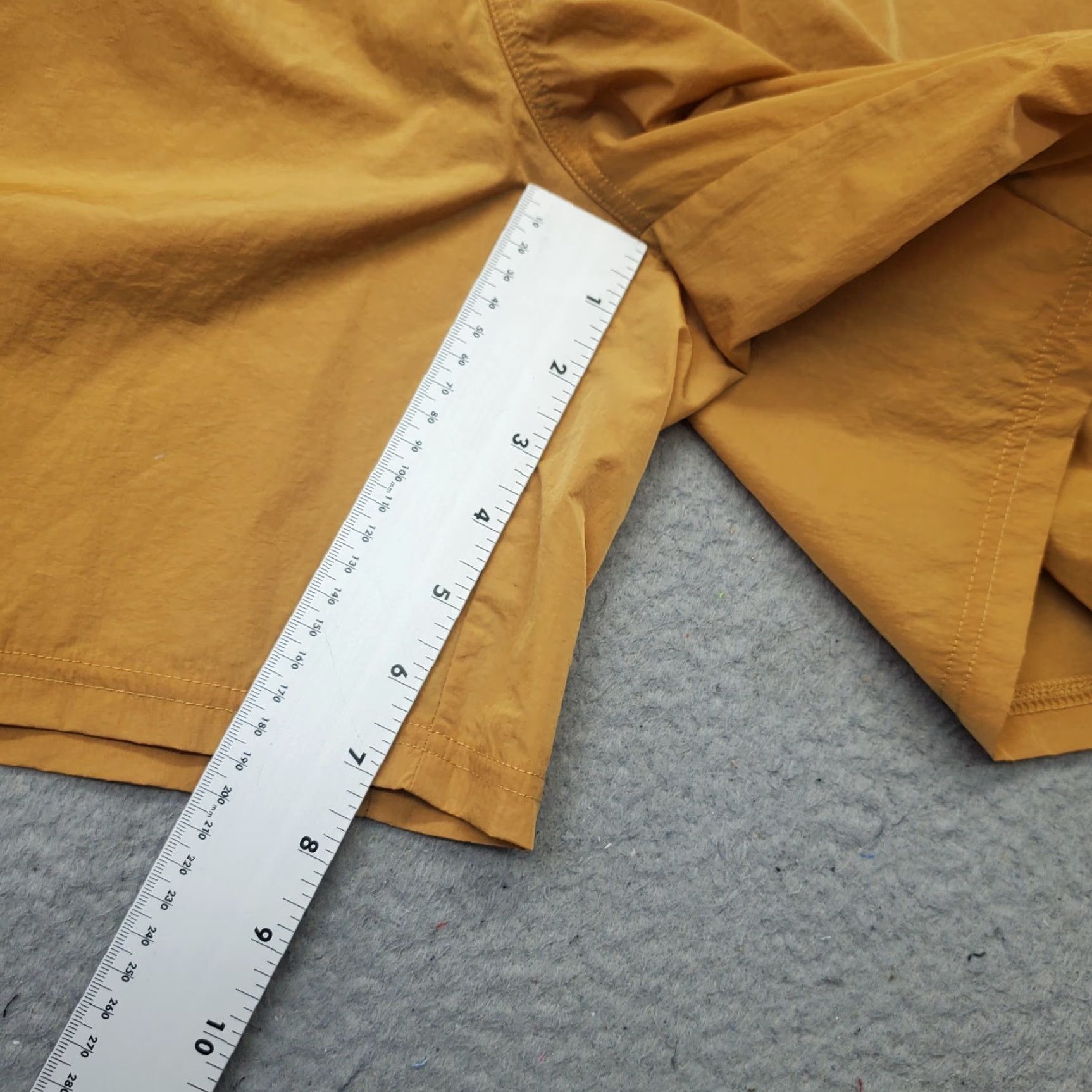 Vintage VRST Mens XXL Tan All-In Unlined Athletic Shorts with Zippered Pocket, 50+UV Protection, 7.5" Inseam, 21.5" Waist, 100% Nylon, Regular Size, Outdoor Size US 39 - 5 Thumbnail