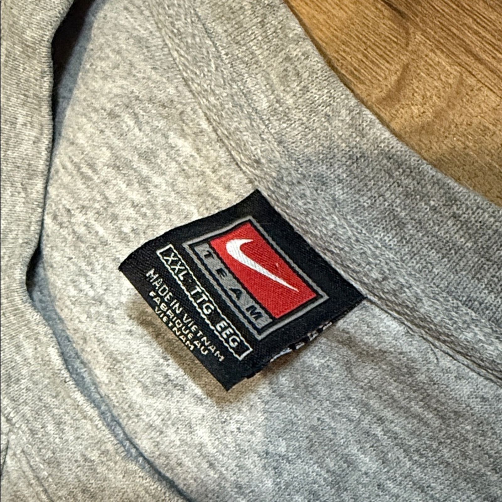 Nike 90s Nike Team Florida Center Swoosh Crewneck Sweatshirt Size US XXL / EU 58 / 5 - 5 Thumbnail