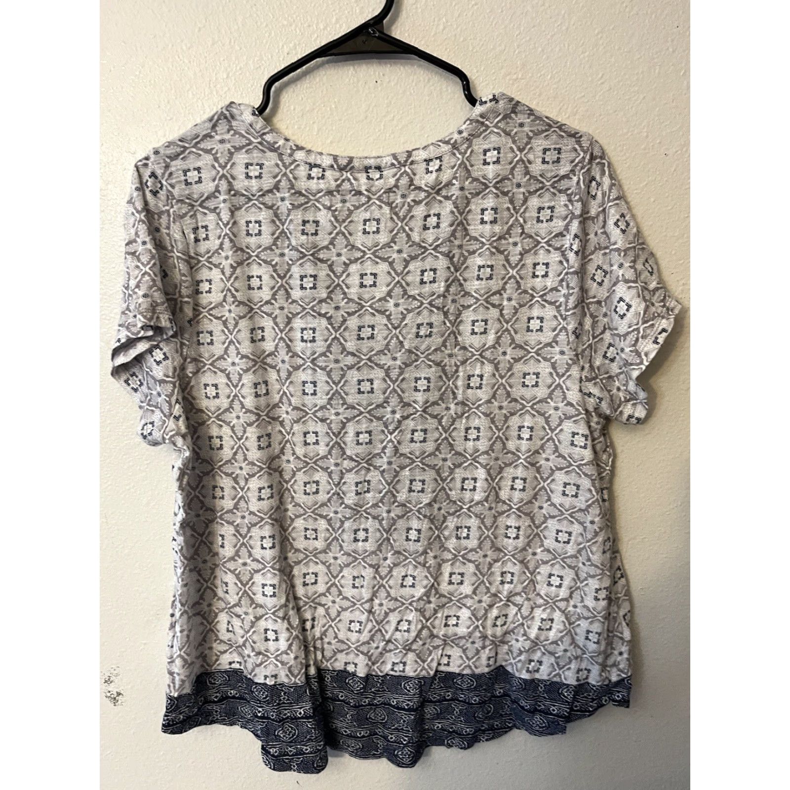 Lucky Brand VINTAGE Lucky Brand Women's Blouse Shirt 1X Cotton Blend Geometric Batik Casual Summer Size XL / US 12-14 / IT 48-50 - 2 Thumbnail