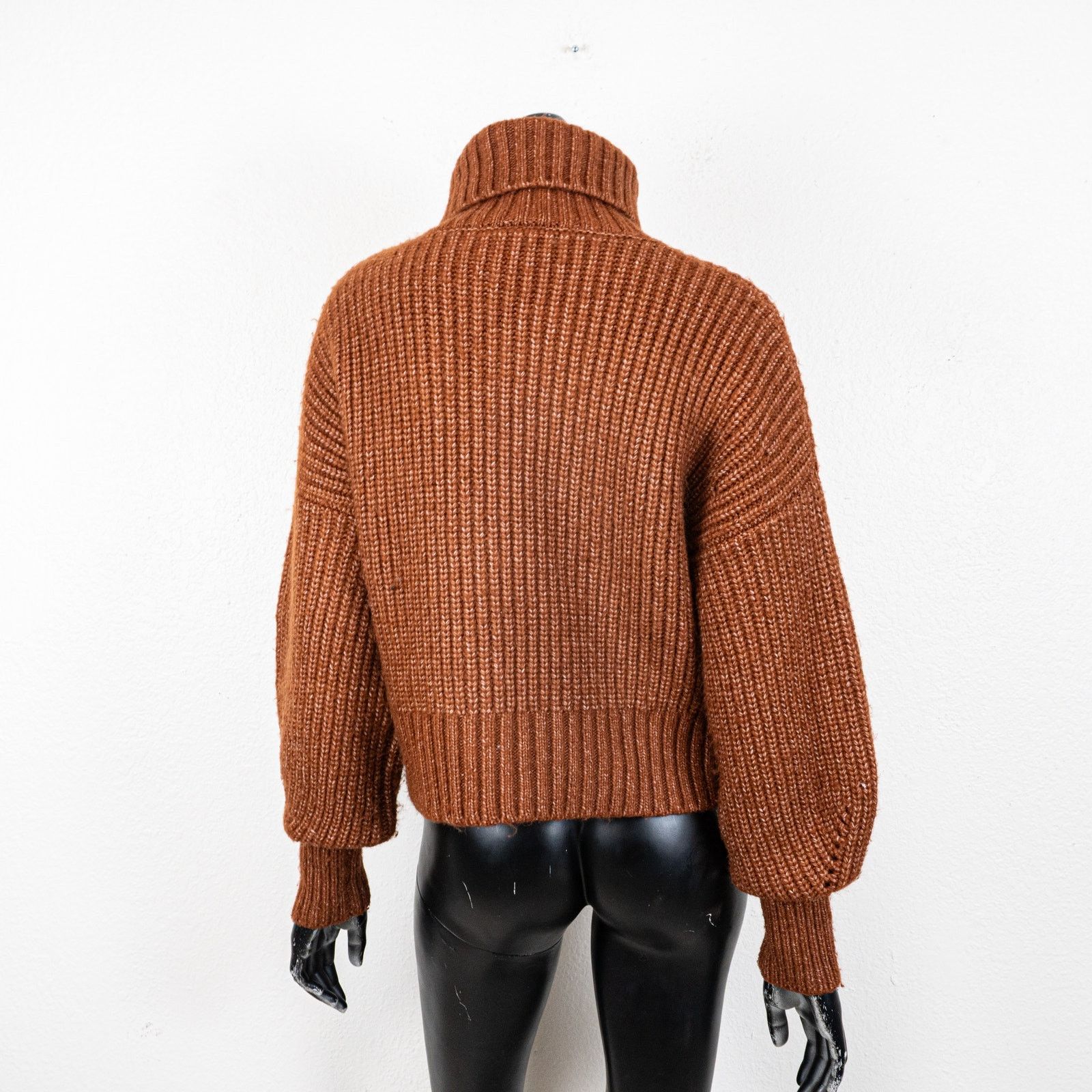 VARLEY Rogan Cropped Sweater Turtleneck Cable ribbed knit