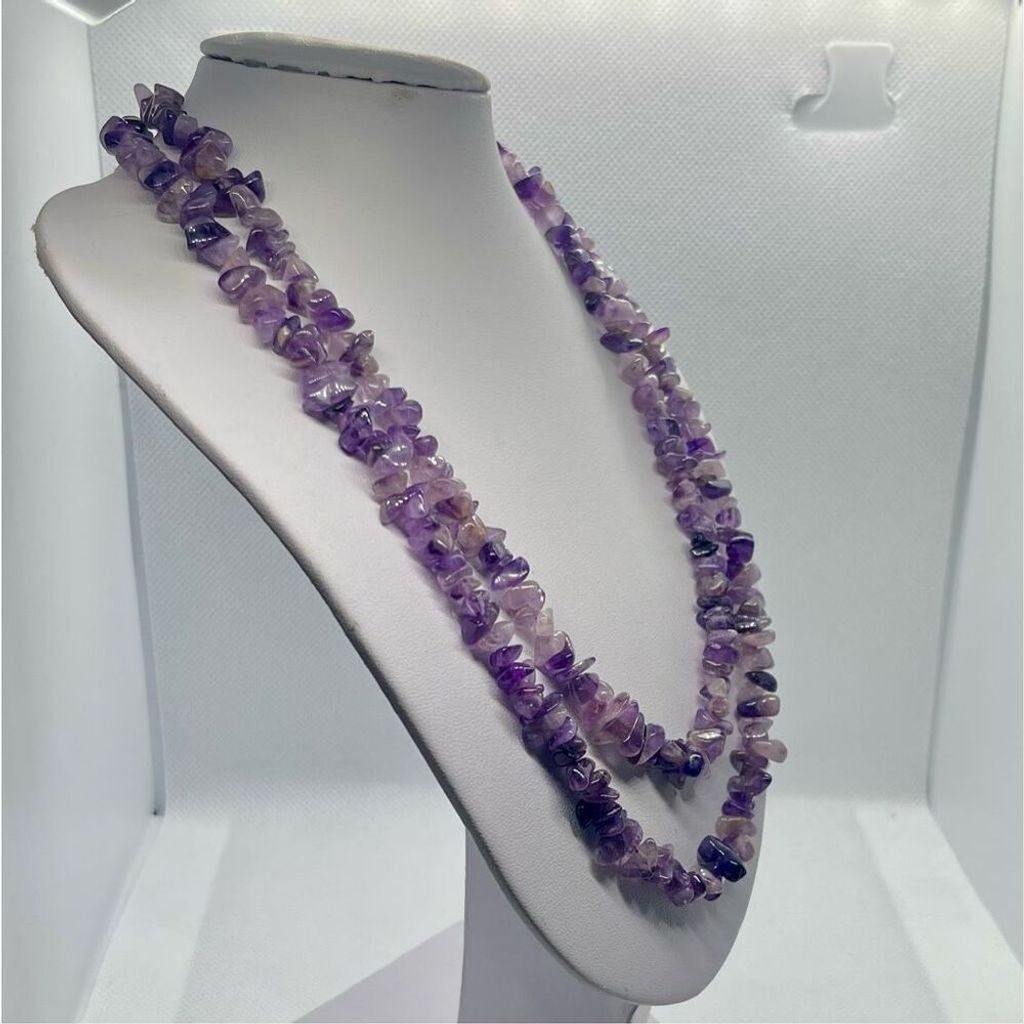 Other Beautiful Vintage Genuine Amethyst Chip Necklace Womens Size ONE SIZE - 2 Thumbnail