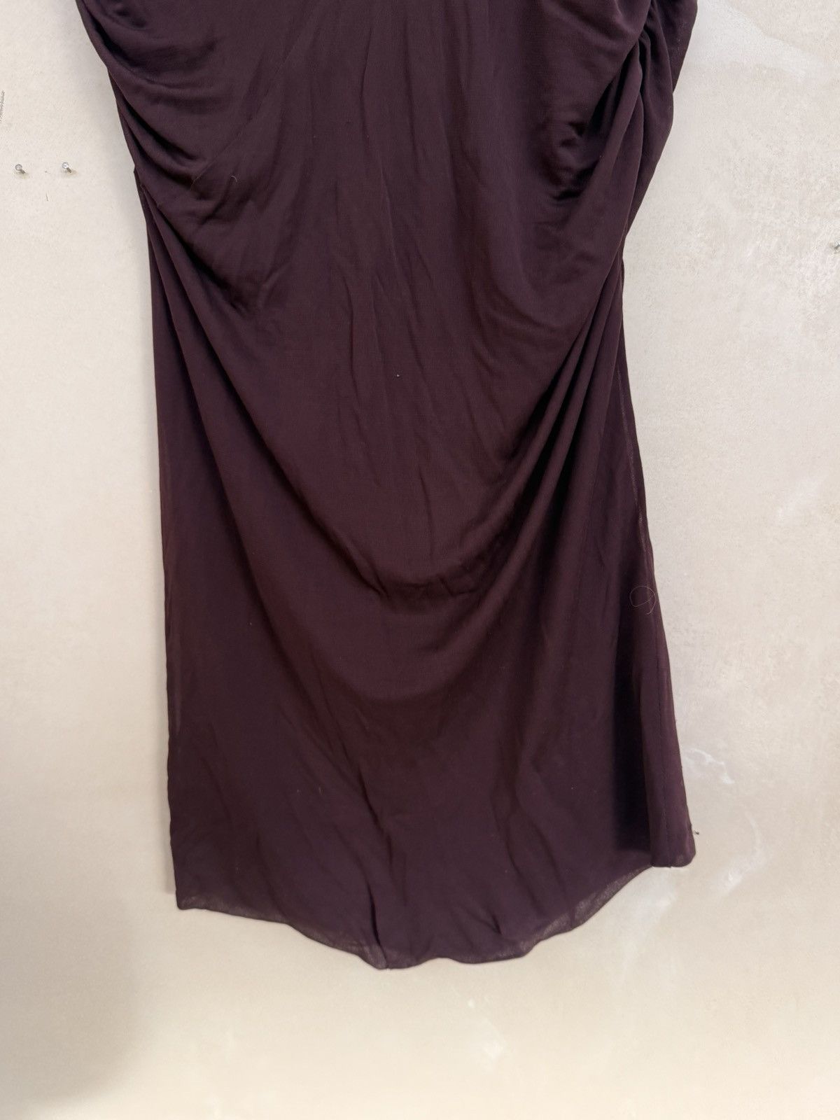 Gucci Gucci tom ford mid length skirt eggplant purple Size 26" / US 2 / IT 38 - 4 Thumbnail