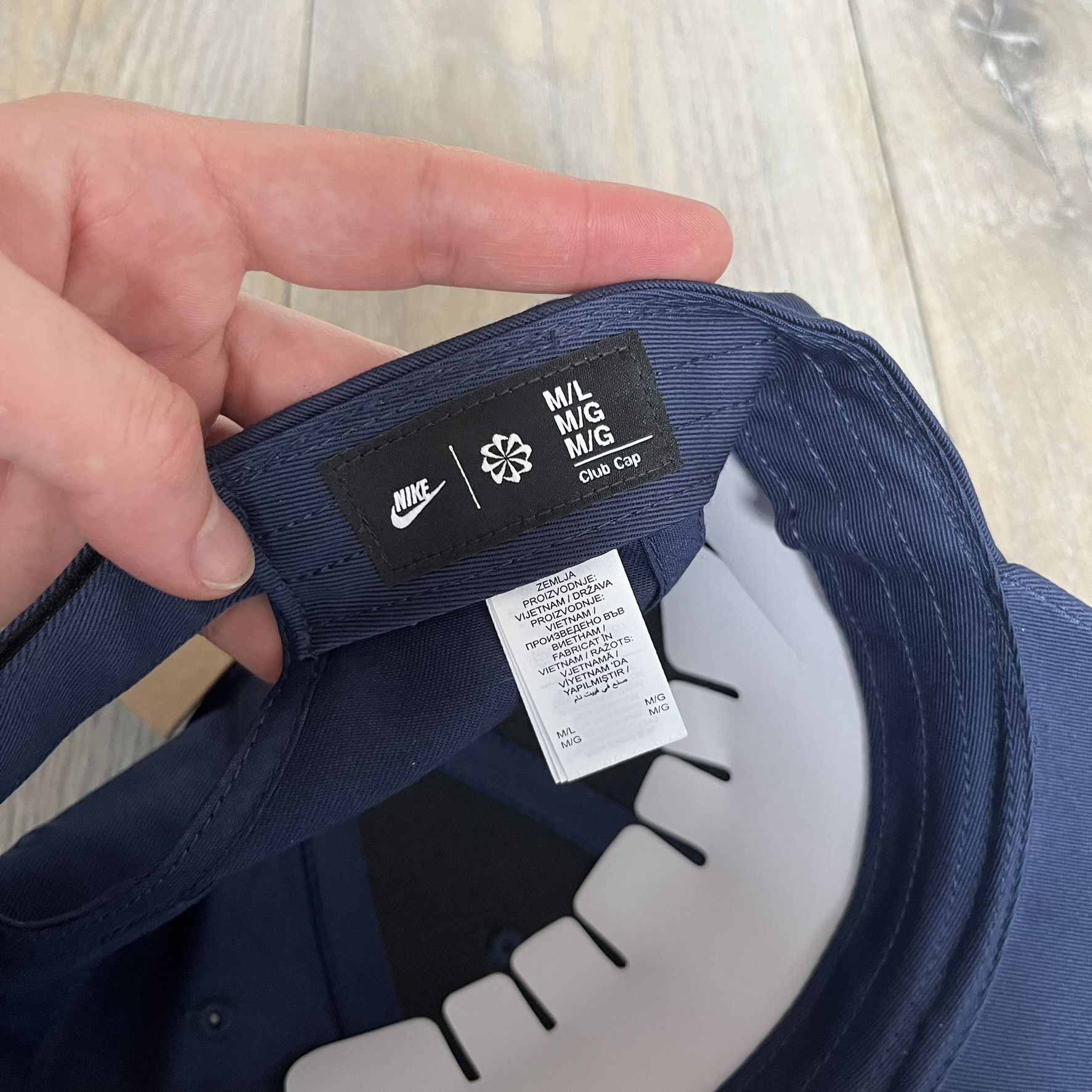 Nike Nike Club Semi-Structured OG Midnight Navy Flame Cap Medium Size ONE SIZE - 8 Thumbnail
