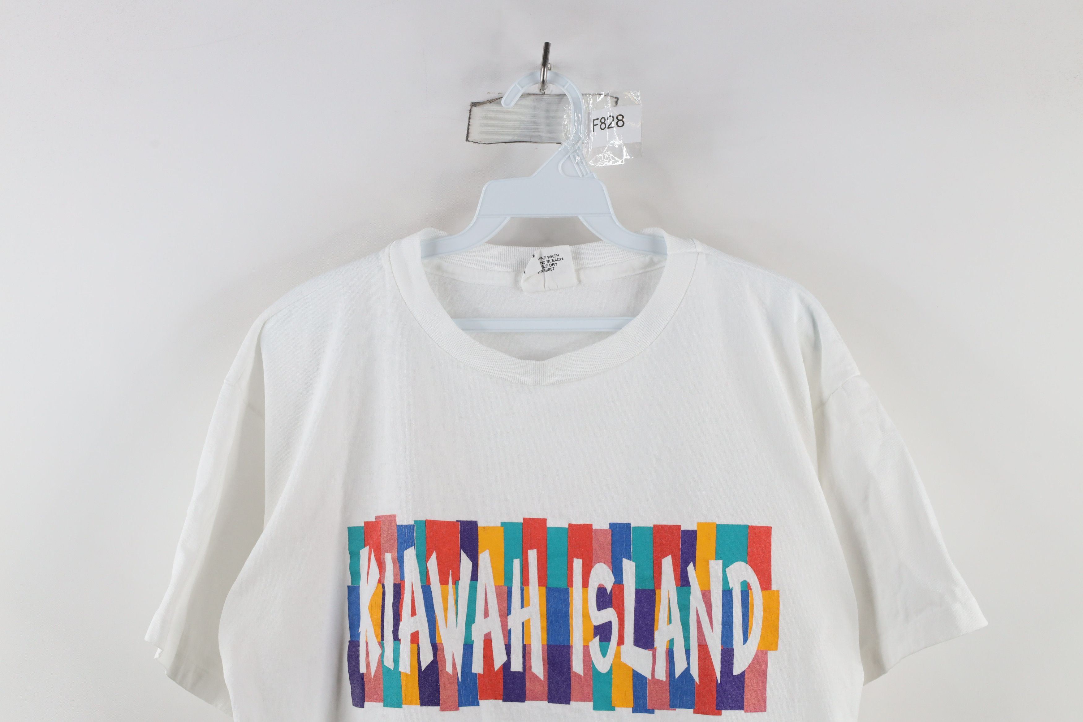 Vintage Vintage 90s Streetwear Island Short Sleeve T-Shirt USA Size US L / EU 52-54 / 3 - 2 Thumbnail