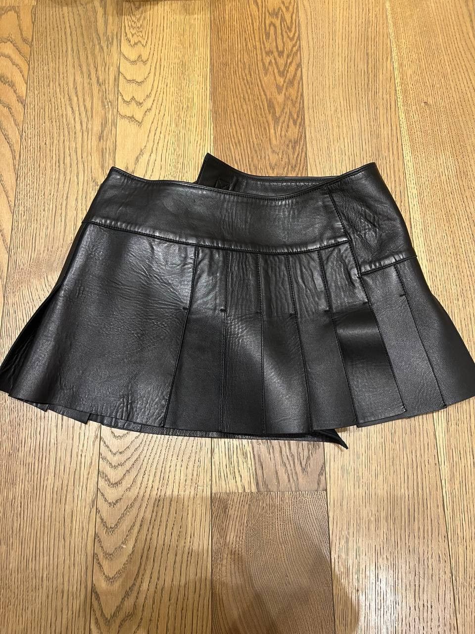 Just Cavalli Just Cavalli Leather Mini Skirt Size 27" / US 4 / IT 40 - 2 Thumbnail