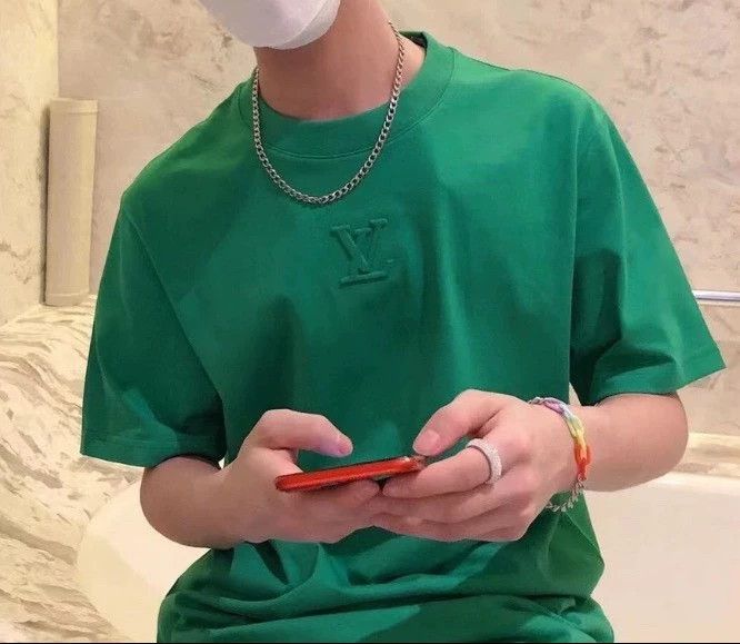 Louis Vuitton Louis Vuitton Green embossed short sleeves Size US S / EU 44-46 / 1 - 4 Thumbnail