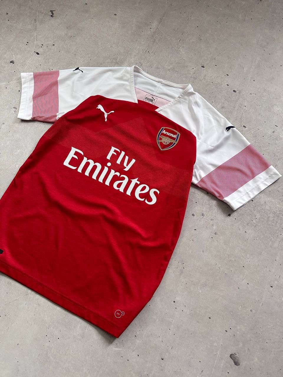 Puma Arsenal 2018-2019 Home Training Soccer Jersey Football Shirt Size US M / EU 48-50 / 2 - 2 Thumbnail