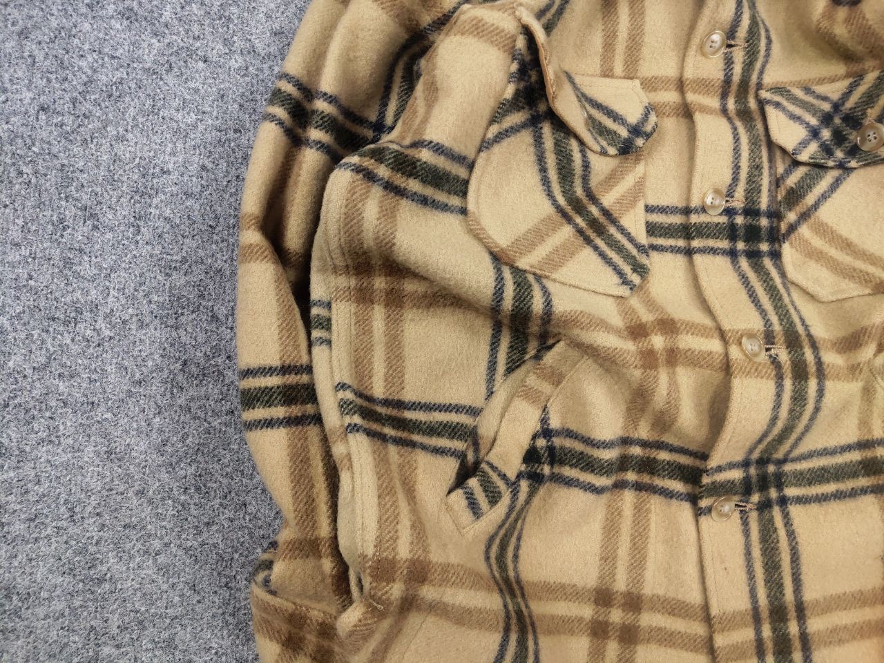 Vintage 60's Woolrich USA Plaid Wool Coat Pocket Jacket