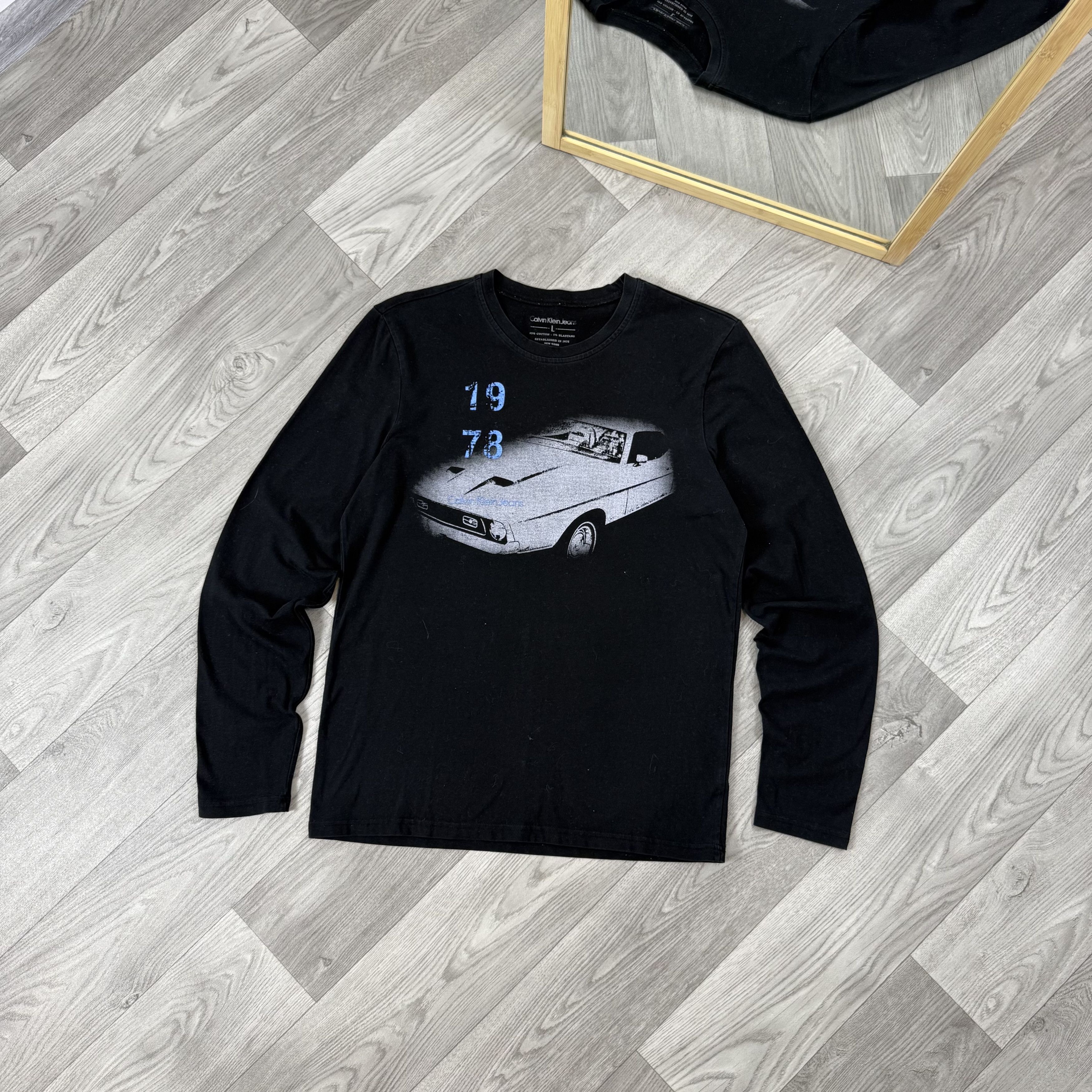Calvin Klein Vintage Calvin Klein Jeans Y2K Graphic Long Sleeve Tee Shirt Size US L / EU 52-54 / 3 - 1 Thumbnail