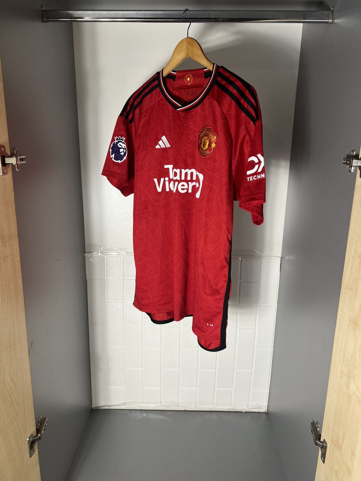 Vintage VERY RARE ADIDAS FC MANCHESTER UNITED ENGLAND SOCCER JERSEY Size US XXL / EU 58 / 5 - 3 Thumbnail