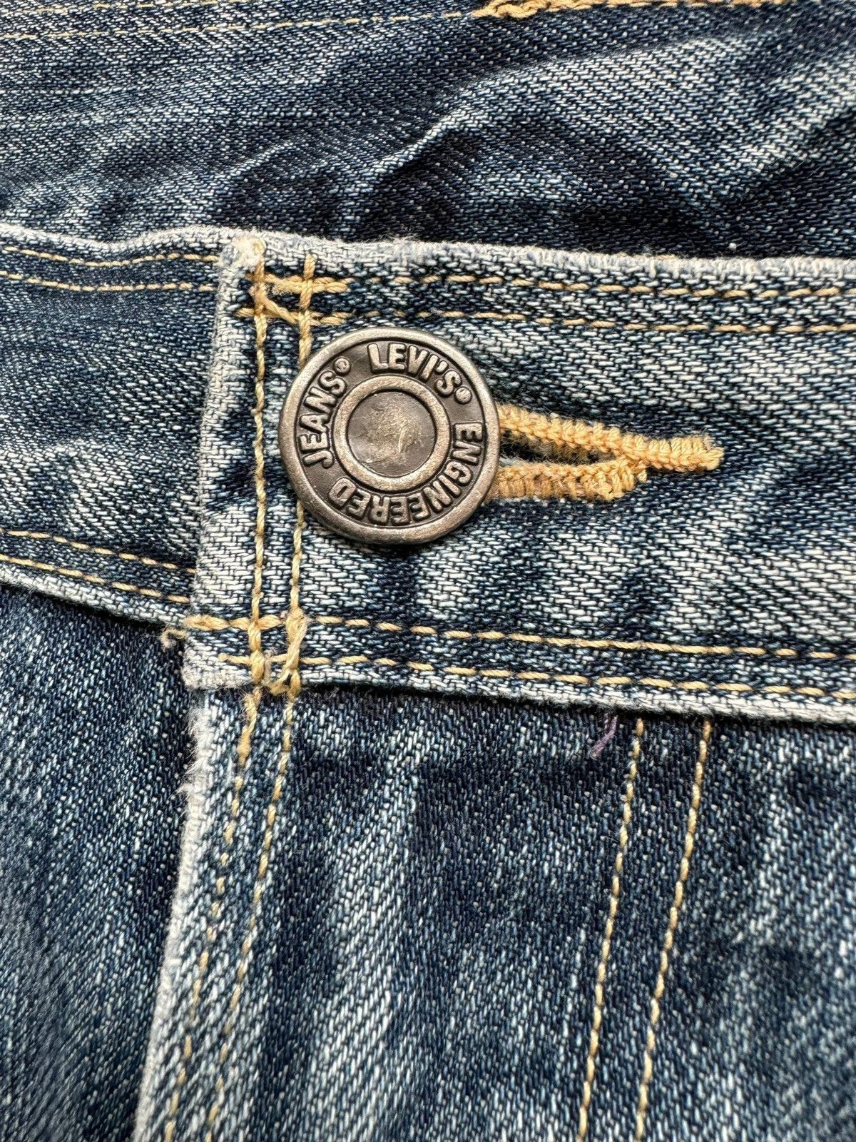 Levi's Vintage Distressed Levi's Engineered Twisted jeans Size US 35 - 6 Thumbnail