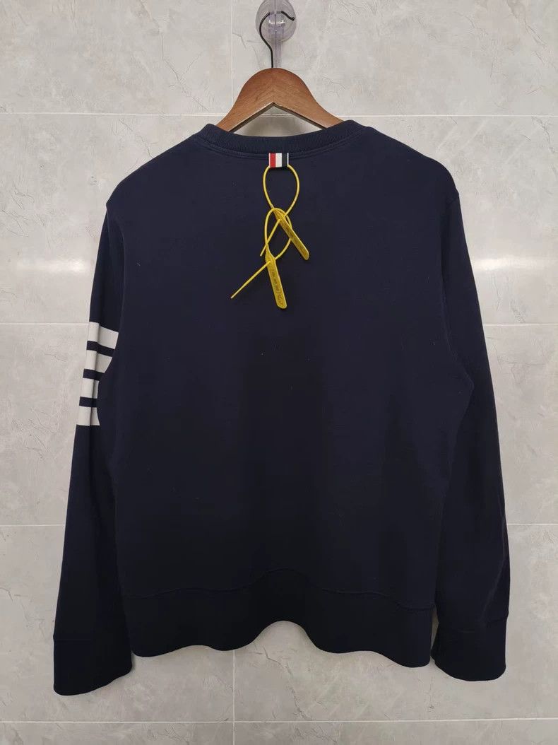 Thom Browne Thom BrowneClassic four-bar sweatshirt 2503-Nextarrow Size US XL / EU 56 / 4 - 2 Thumbnail