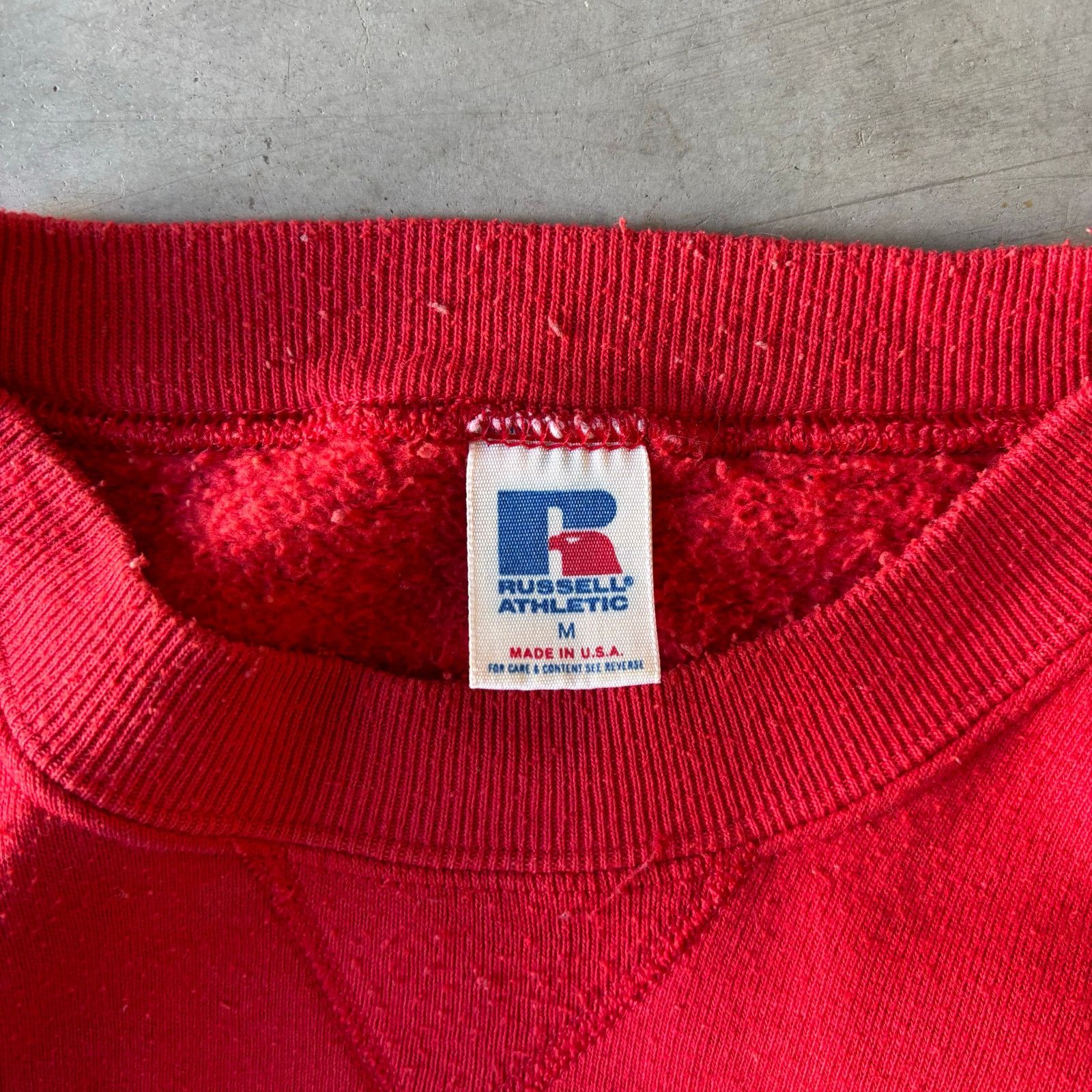 Russell Athletic vintage 90s russell athletic indiana basketball crewneck Size US M / EU 48-50 / 2 - 5 Thumbnail
