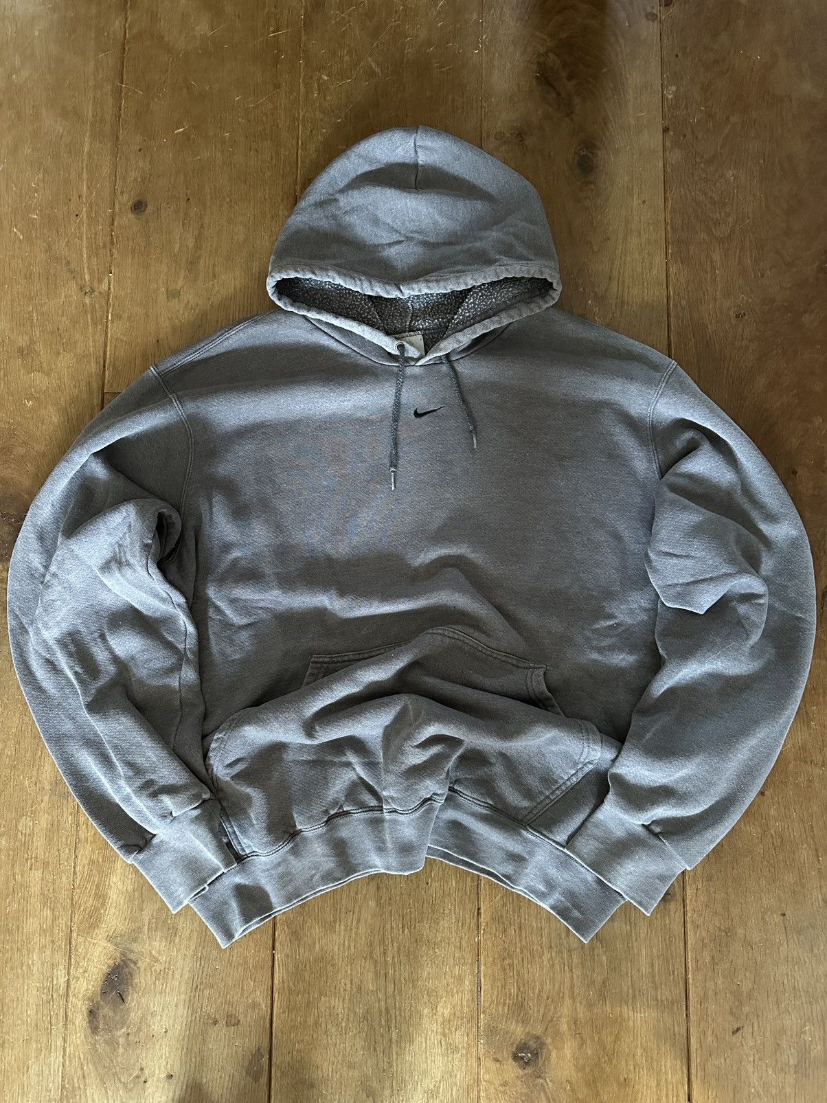 Nike 90s Nike center swoosh hoodie - Taupe / Earth Tone - Size L Size US L / EU 52-54 / 3 - 1 Thumbnail