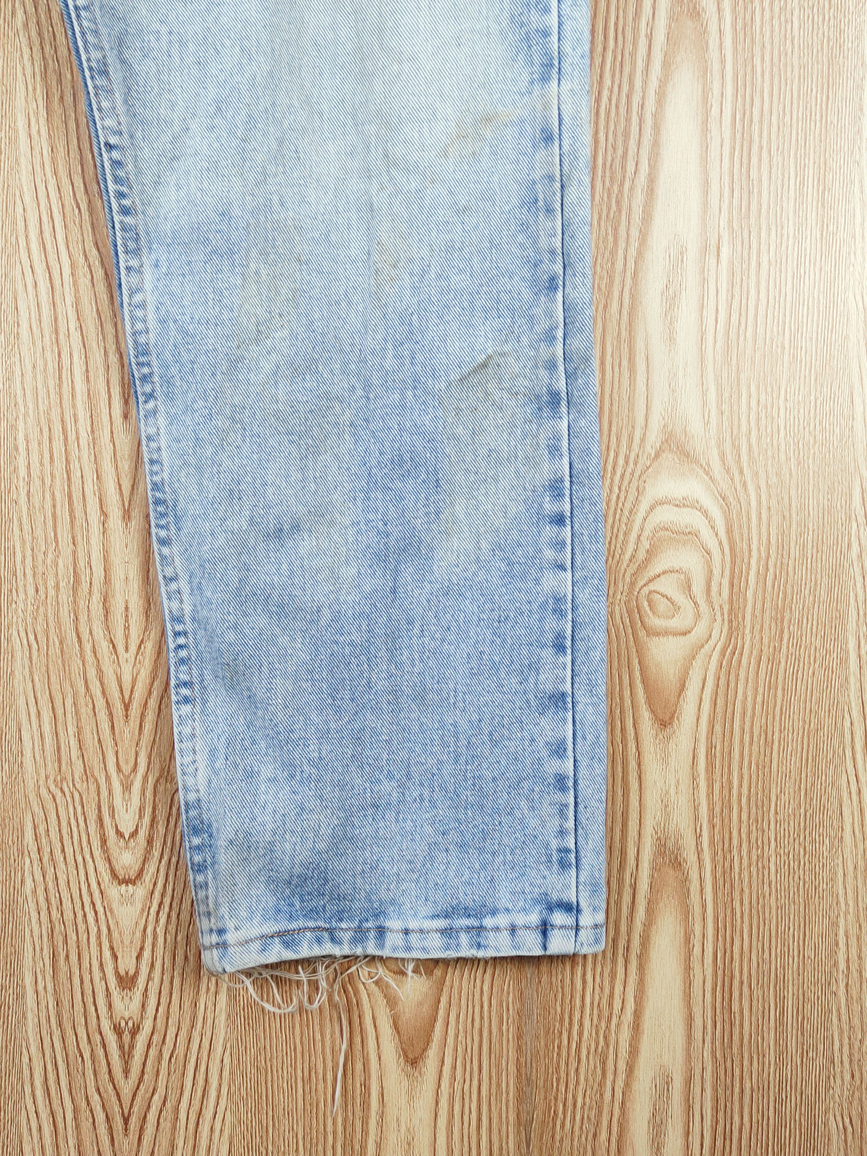Vintage × Wrangler Vintage Wrangler Blue Faded Distressed Jeans Size US 36 / EU 52 - 6 Thumbnail