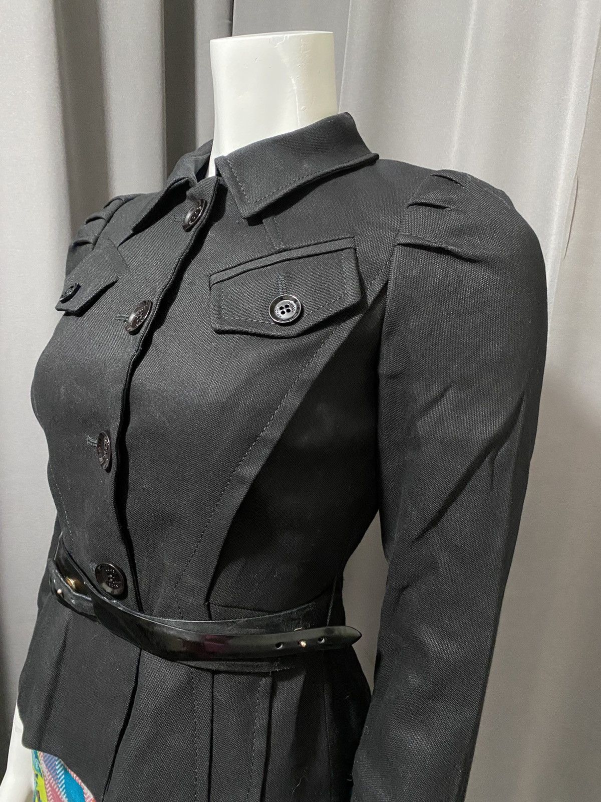 Gucci Fall 2007 Gucci- Belted Military Type Jacket Size XS / US 0-2 / IT 36-38 - 4 Thumbnail