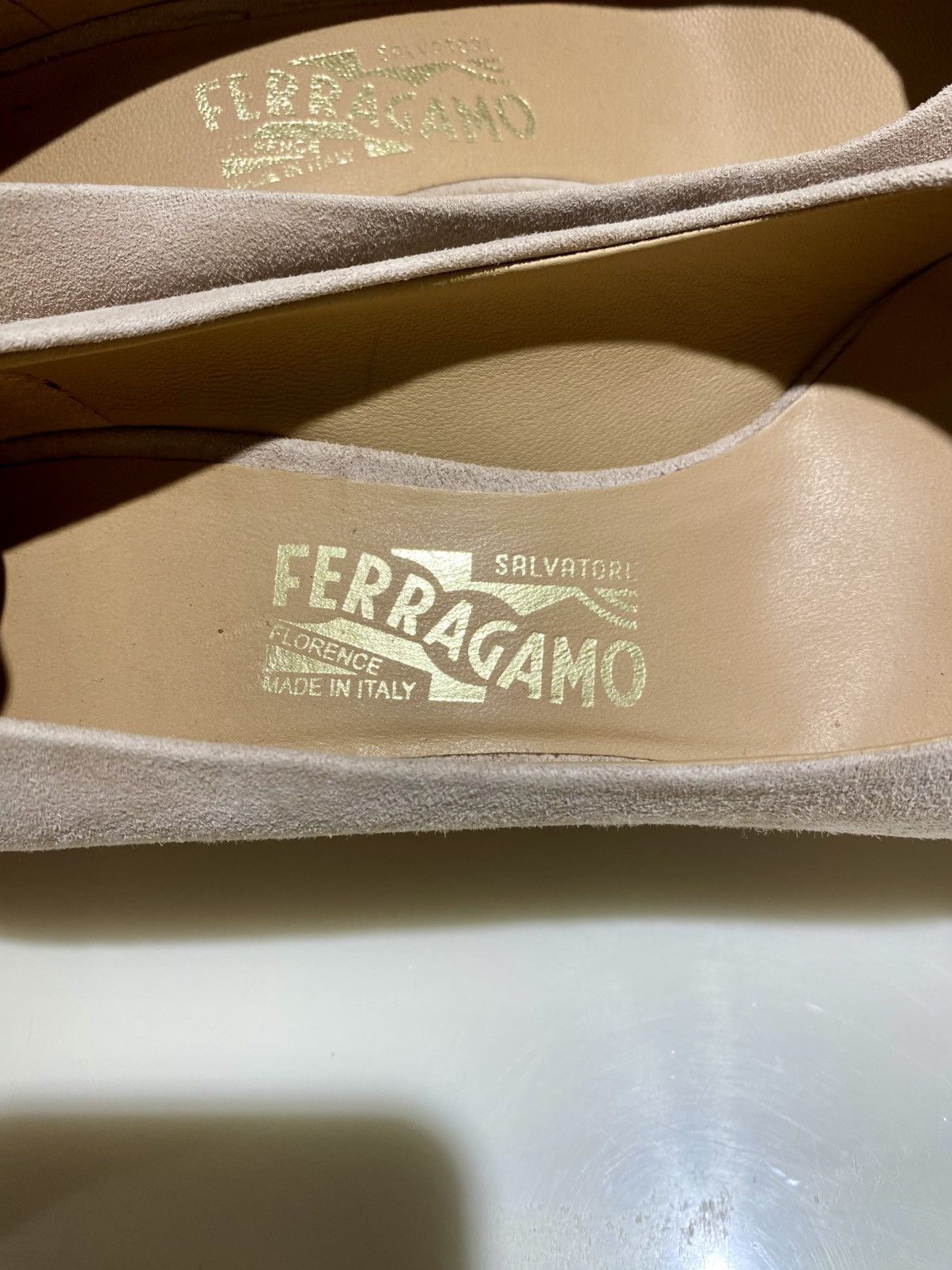 Salvatore Ferragamo Salvatore Ferragamo Vara Bow Peep Toe Hells Size5.5 Size US 5.5 / IT 35.5 - 5 Thumbnail