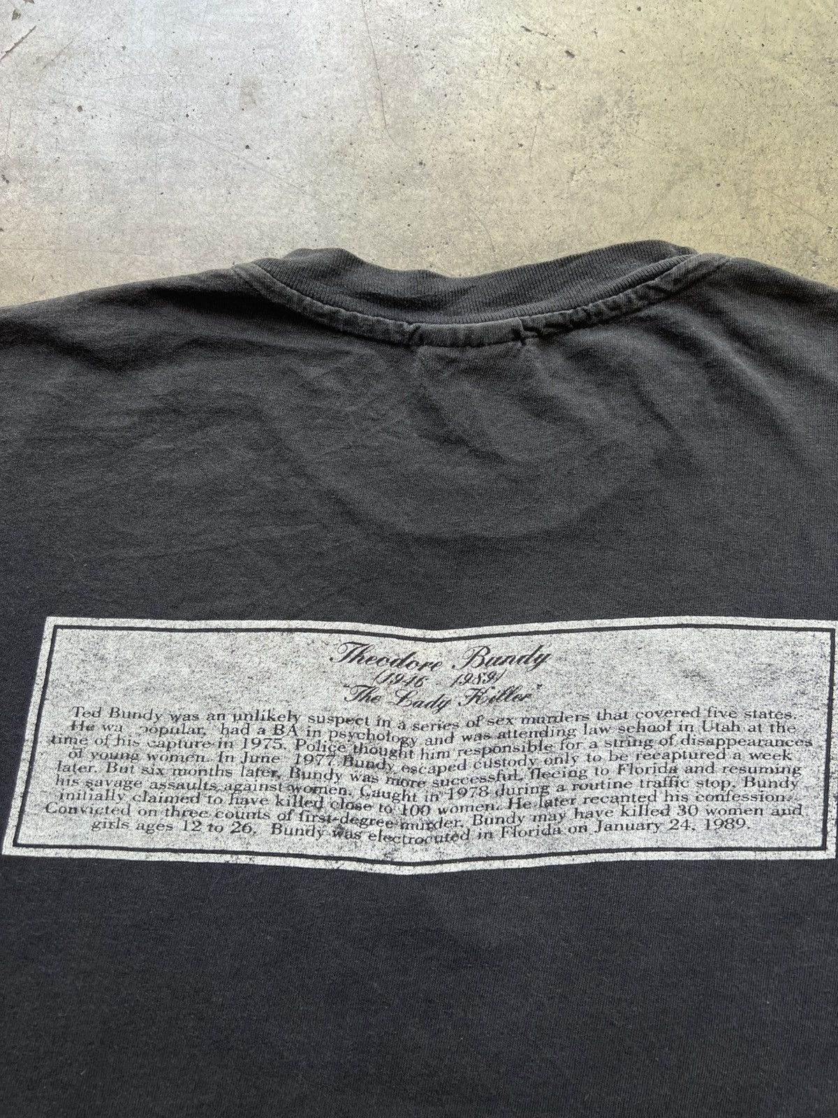 Hanes Vintage ‘90s Ted Bundy Serial Killer Tee Shirt Dahmer Manson Size US L / EU 52-54 / 3 - 5 Thumbnail