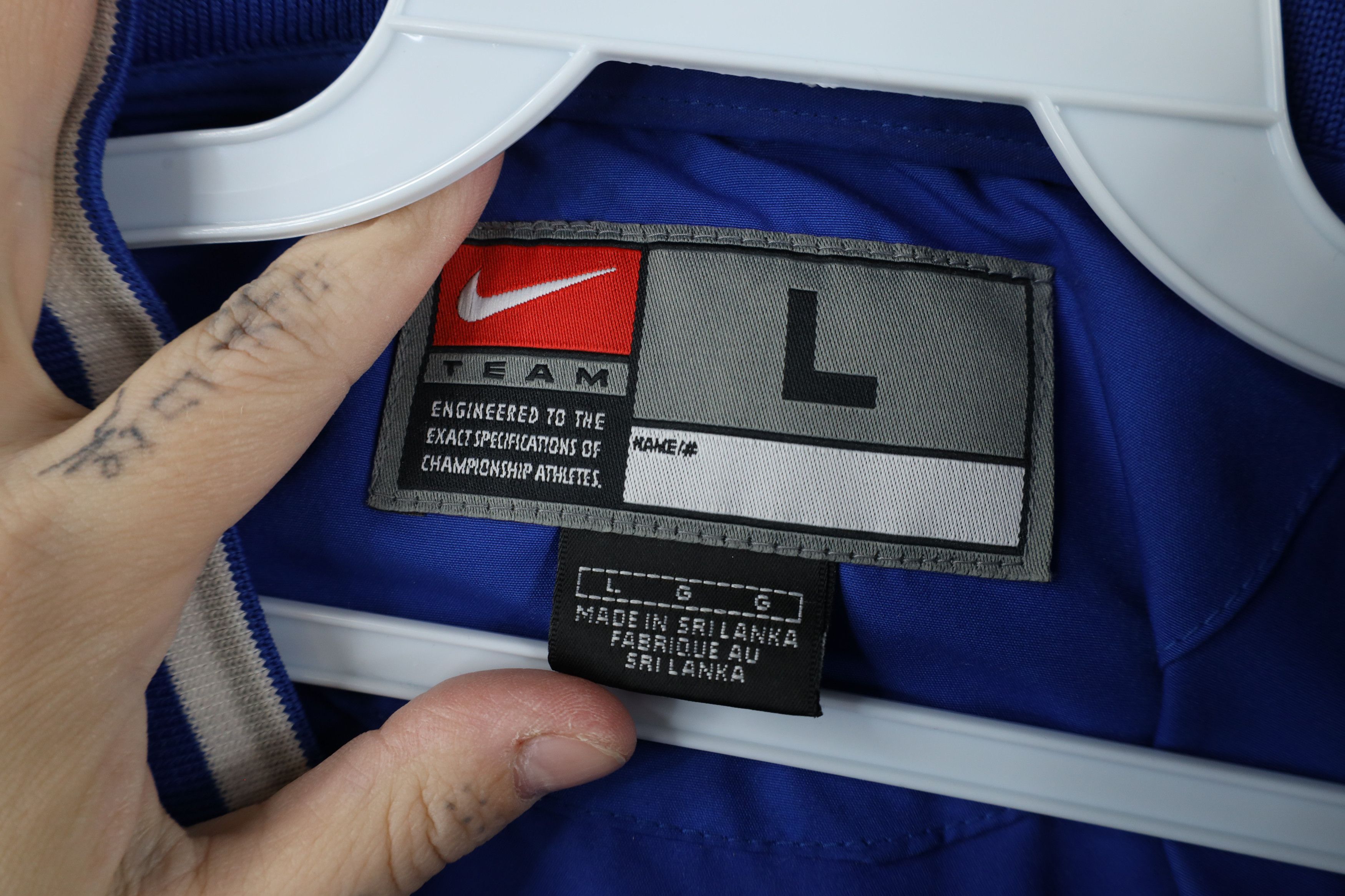 Nike × Vintage Vintage Nike Swoosh University of Kentucky Jacket Blue Size US L / EU 52-54 / 3 - 10 Thumbnail