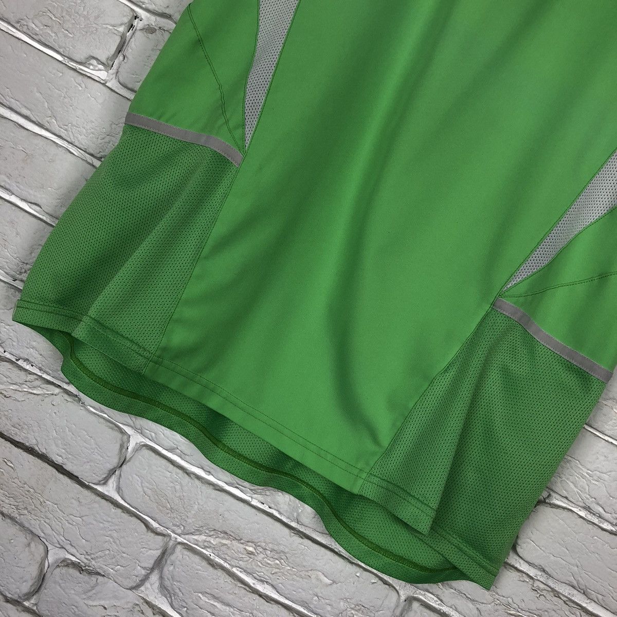 Nike Nike Nigeria national team 2002 2004 home soccer jersey Size US L / EU 52-54 / 3 - 3 Thumbnail