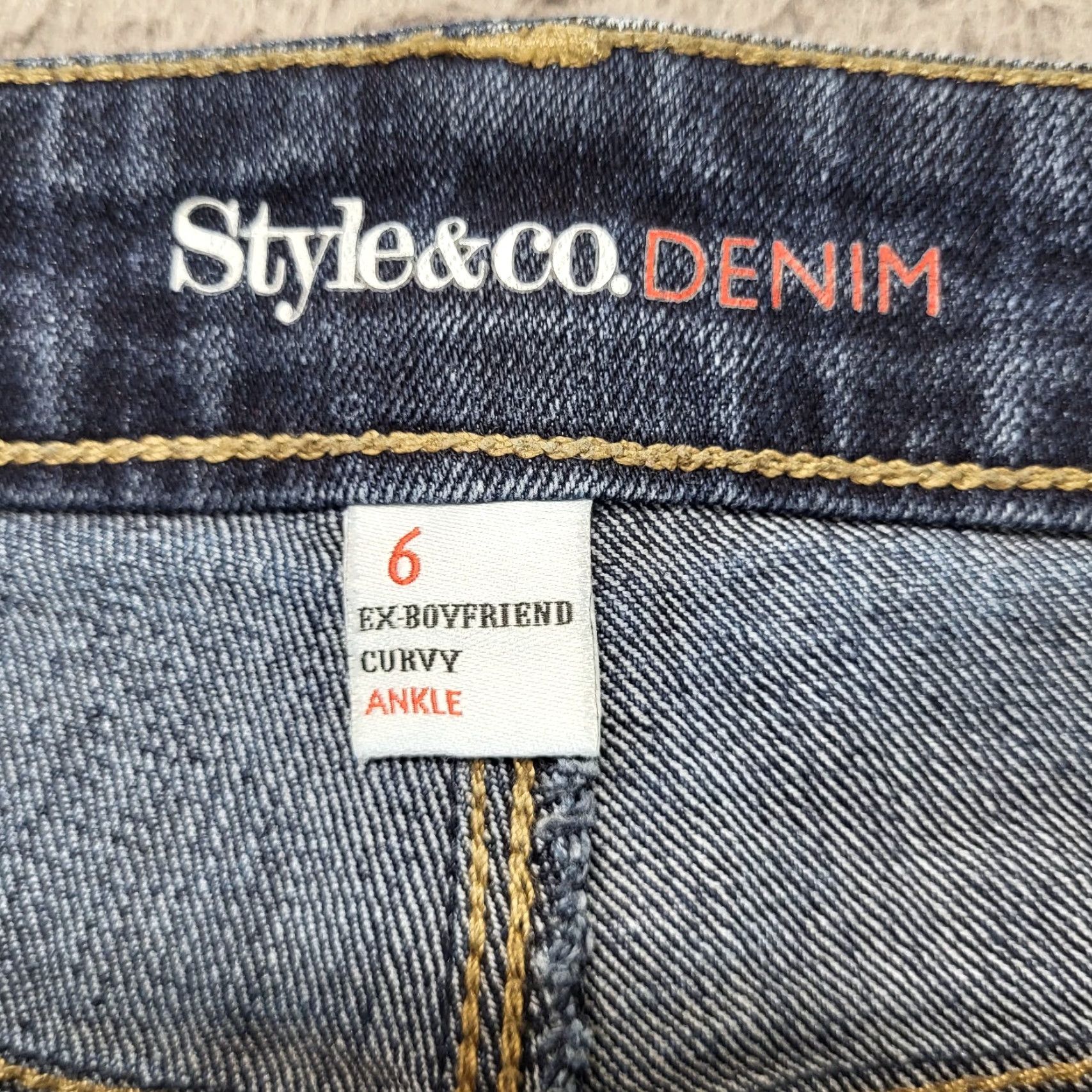 Vintage Style & Co. Jeans Women's Size 6 Blue EX-Boyfriend Curvy Ankle Stretch Whiskered Shirt? Size 28" / US 6 / IT 42 - 3 Thumbnail