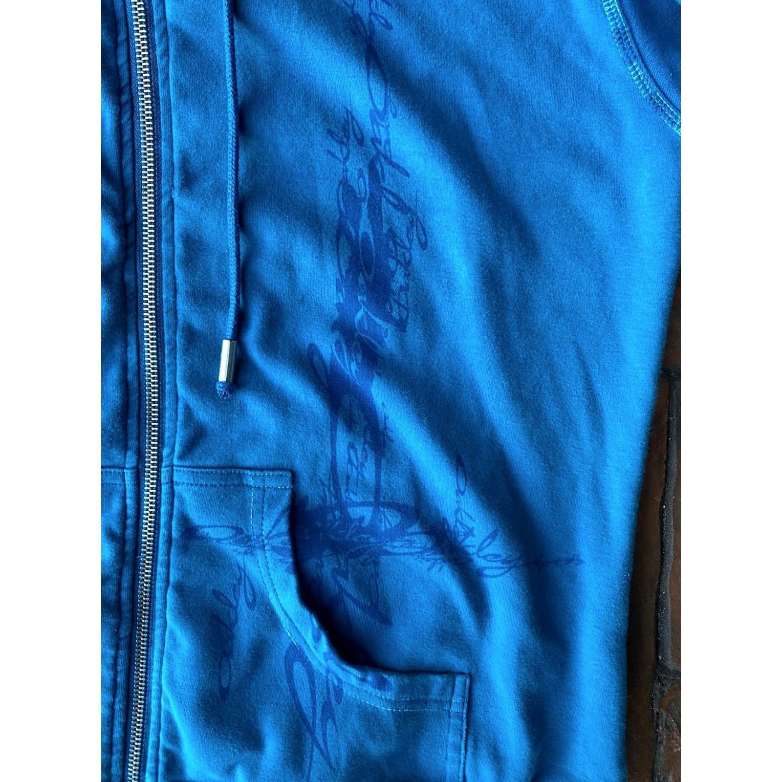 Oakley VINTAGE Oakley Grunge Style Zip Up Hoodie XL Unisex Adults Blue Crew Neck Full Zip Embroidered Graphic Print Size US XL / EU 56 / 4 - 4 Thumbnail