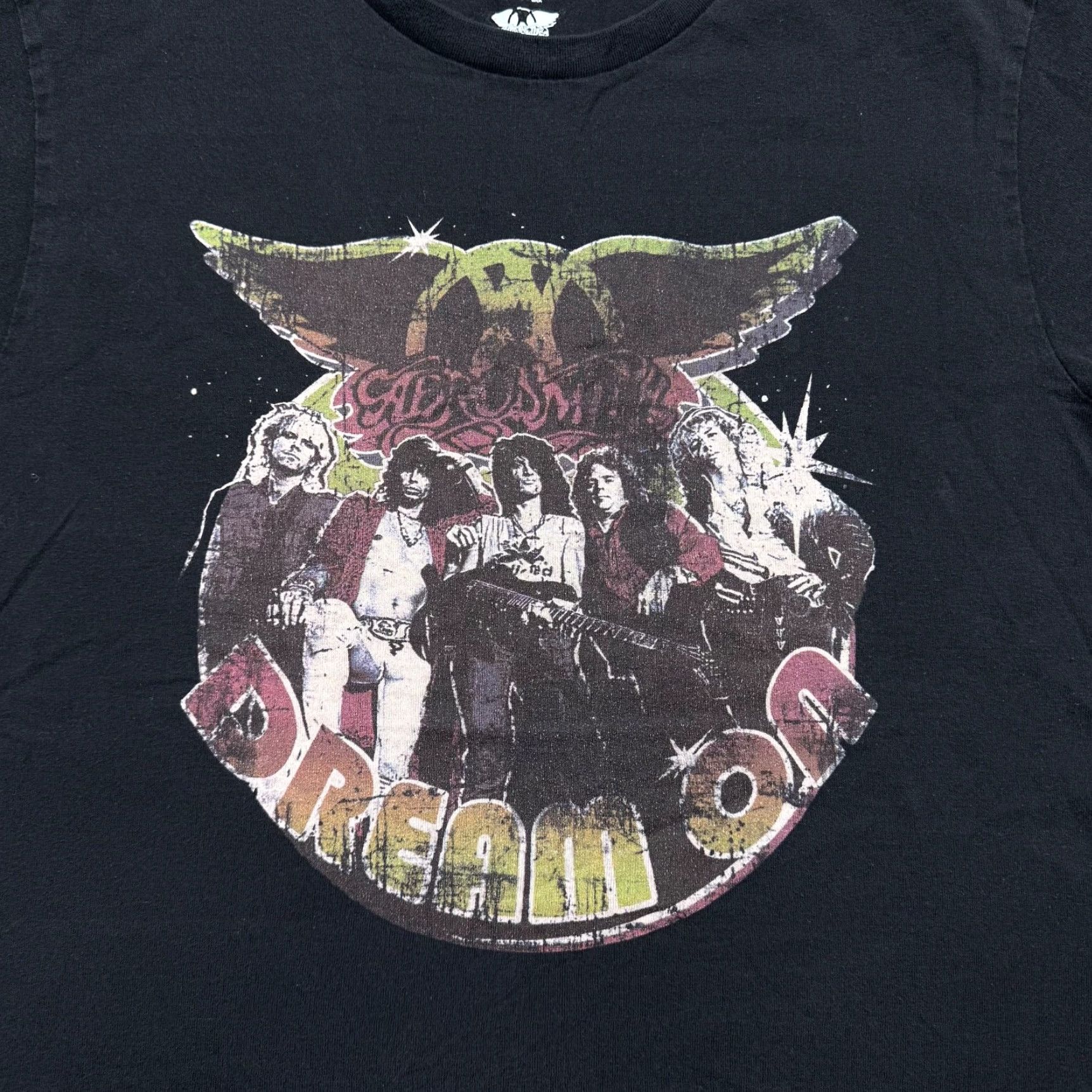 Uniqlo Aerosmith Uniqlo Shirt Men's L Black Short Sleeve Graphic Tee Crewneck Rare Size US L / EU 52-54 / 3 - 3 Thumbnail