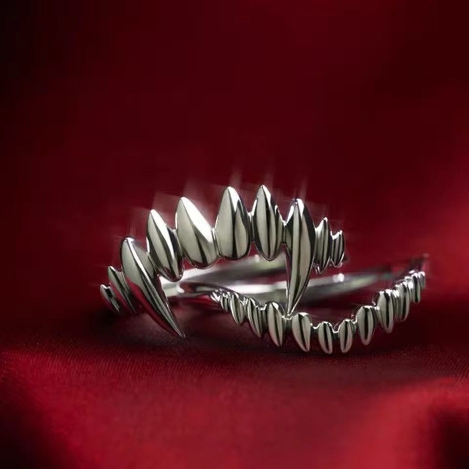 Designer × Jewelry Resizeable Vampire Set Rings Size ONE SIZE - 4 Thumbnail