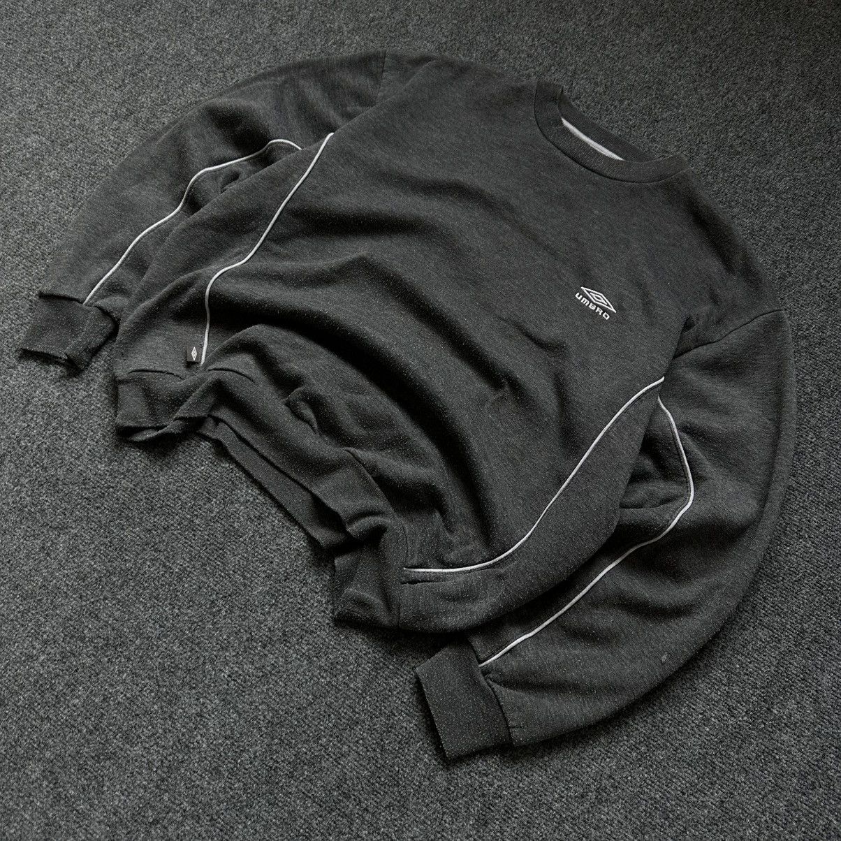 If Six Was Nine VTG Umbro Sweatshirt Small Logo Size L Y2K 00s USA Hype Tren Size US L / EU 52-54 / 3 - 1 Thumbnail