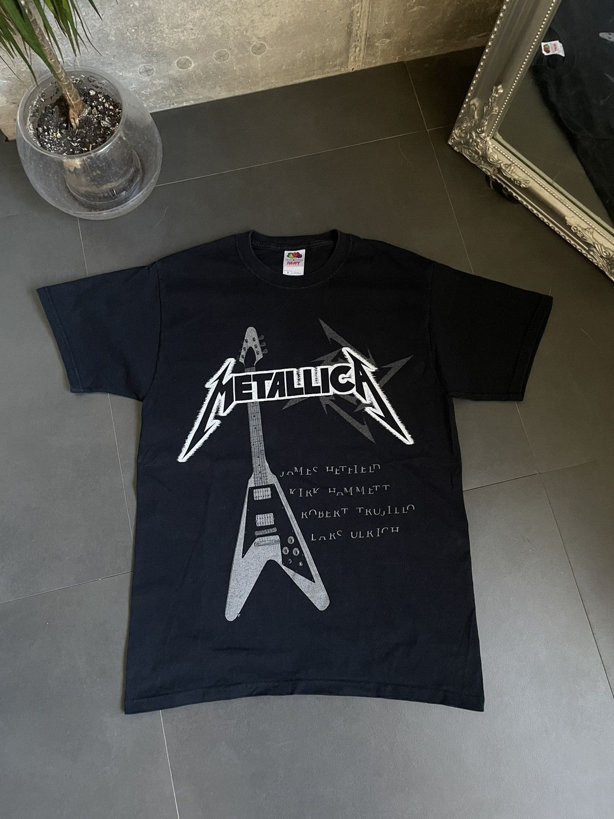 Band Tees × Vintage Vintage Metallica Band Tee Guitar 🎸 Over Print Y2k Size US M / EU 48-50 / 2 - 3 Thumbnail