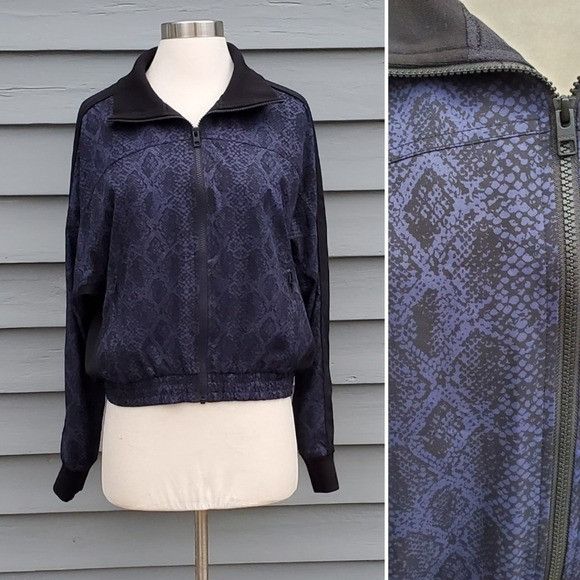 Athleta Athleta Brooklyn Snake Python Print Blue Black Track Bomber Size S / US 4 / IT 40 - 4 Thumbnail