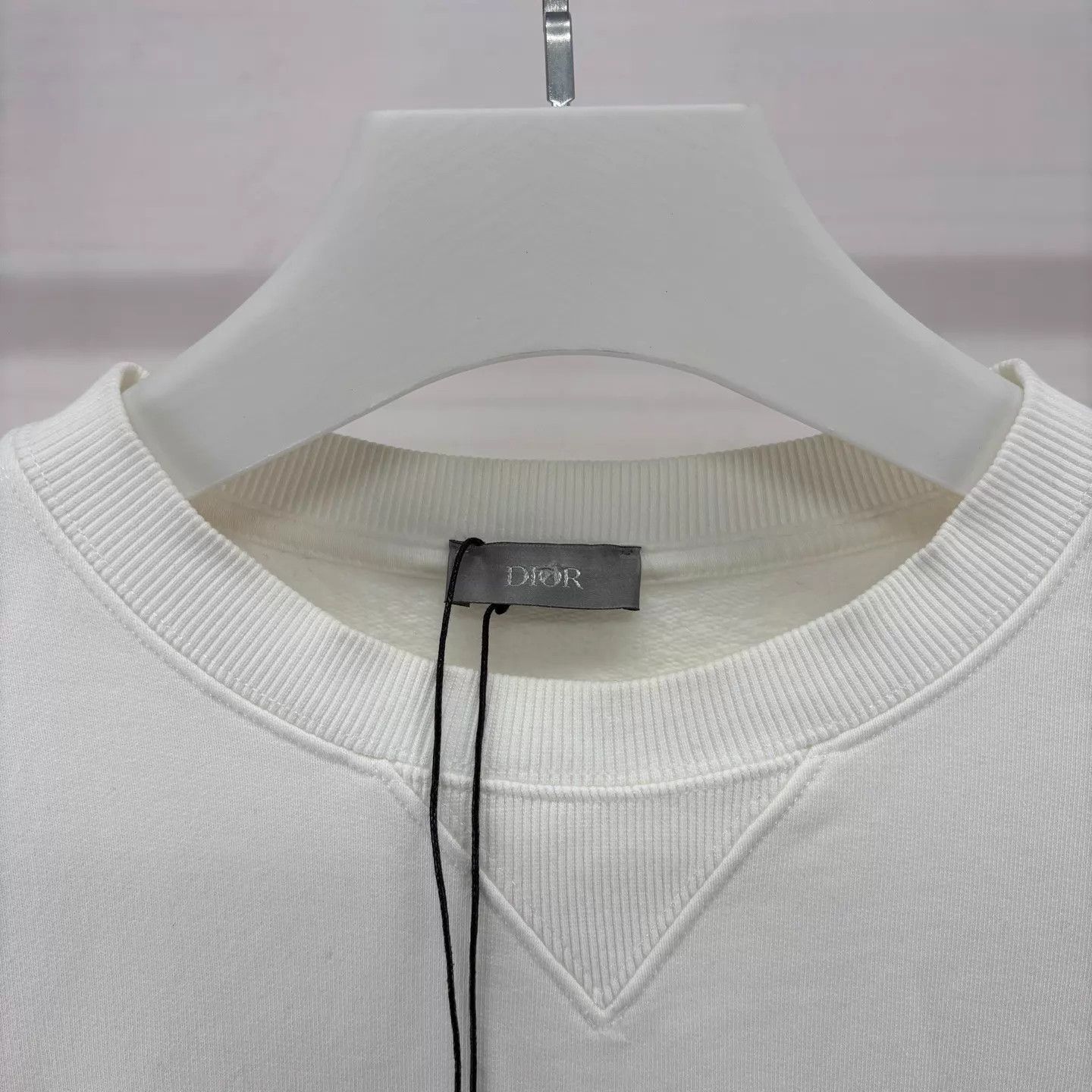 Dior Dior white rose embroidered logo sweat M new w/ tags Size M / US 6-8 / IT 42-44 - 3 Thumbnail