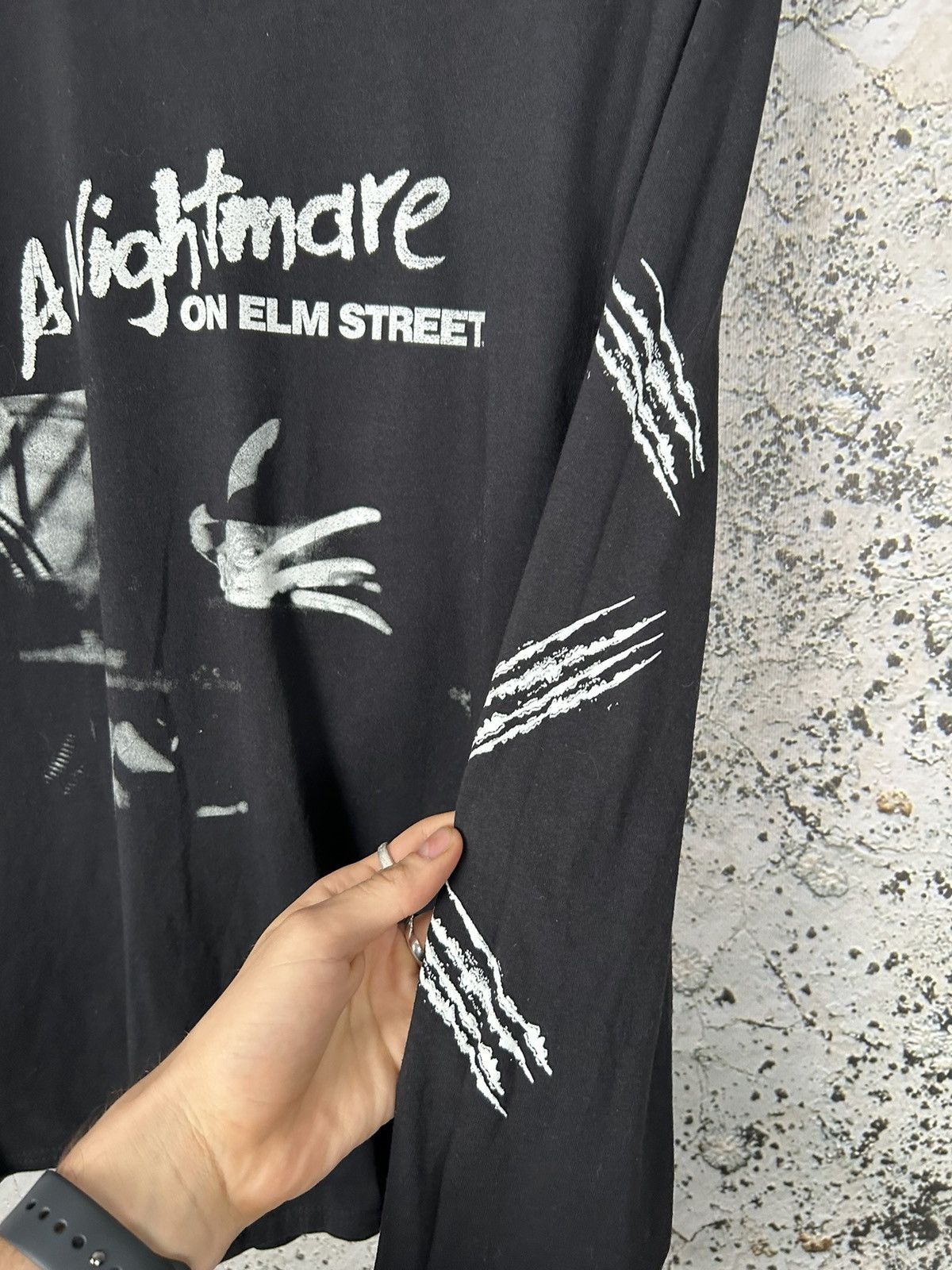 Vintage A Nightmare On Elm Street Horror Movie Graphic Tee Size US S / EU 44-46 / 1 - 3 Thumbnail