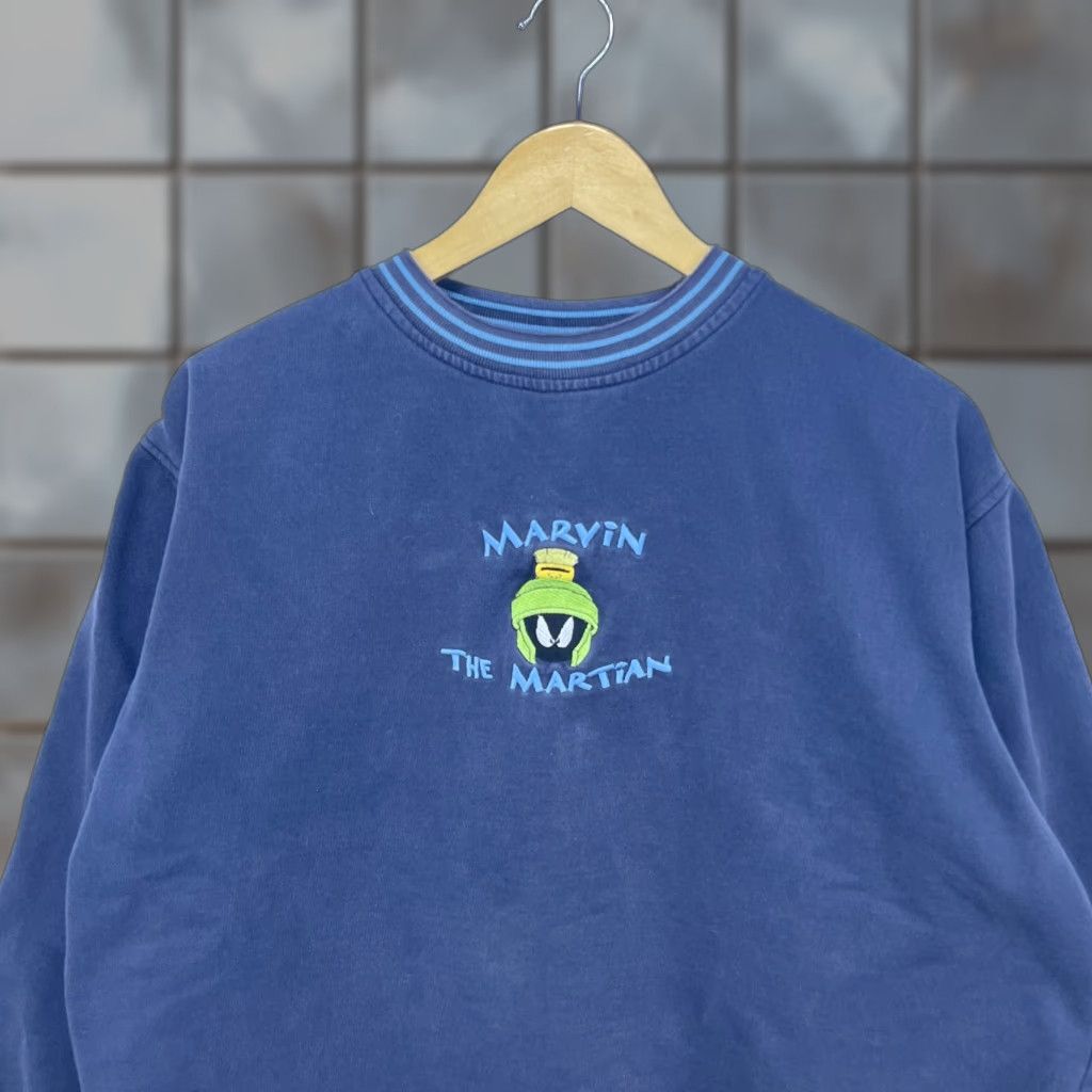 Vintage VINTAGE Marvin the Martian Sweatshirt Looney Tunes Small Men Blue Pullover Long Sleeve 90s Mens Size US S / EU 44-46 / 1 - 1 Thumbnail