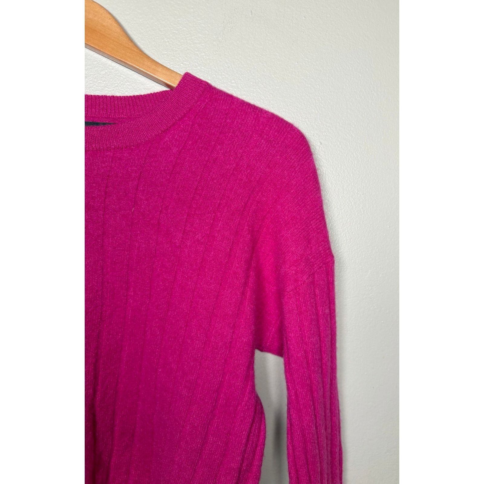 NAADAM NWOT Naadam Lightweight Cashmere Ribbed Cropped Sweater S Size S / US 4 / IT 40 - 10 Thumbnail