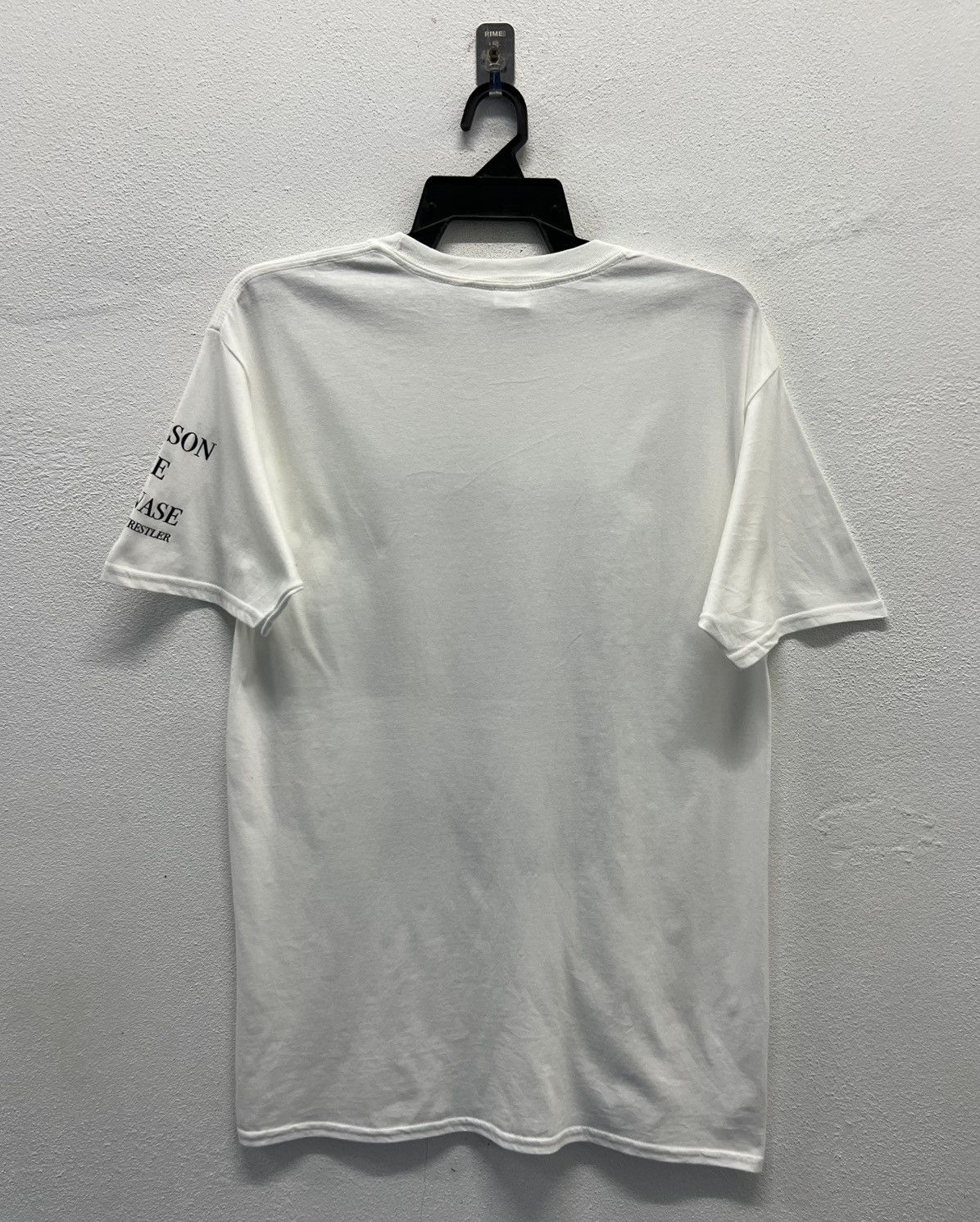 Gildan × Vintage VINTAGE GILDAN MAISON DE MANASE GRANDE WRESTLER SHIRT Size US M / EU 48-50 / 2 - 2 Thumbnail