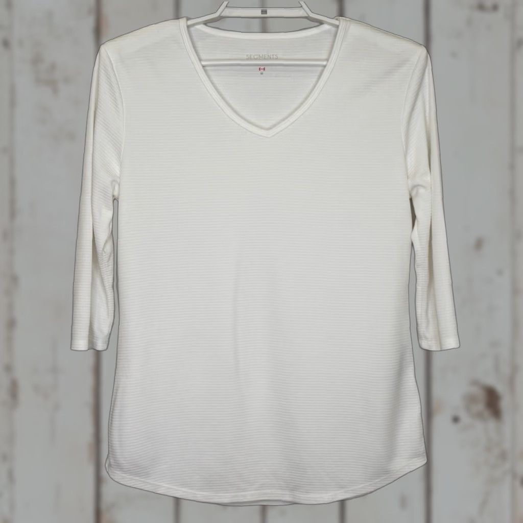 Vintage VINTAGE Seg'Ments Pullover Top Womens Medium White Ribbed V-Neck 3/4 Sleeve Canada Size M / US 6-8 / IT 42-44 - 1 Thumbnail