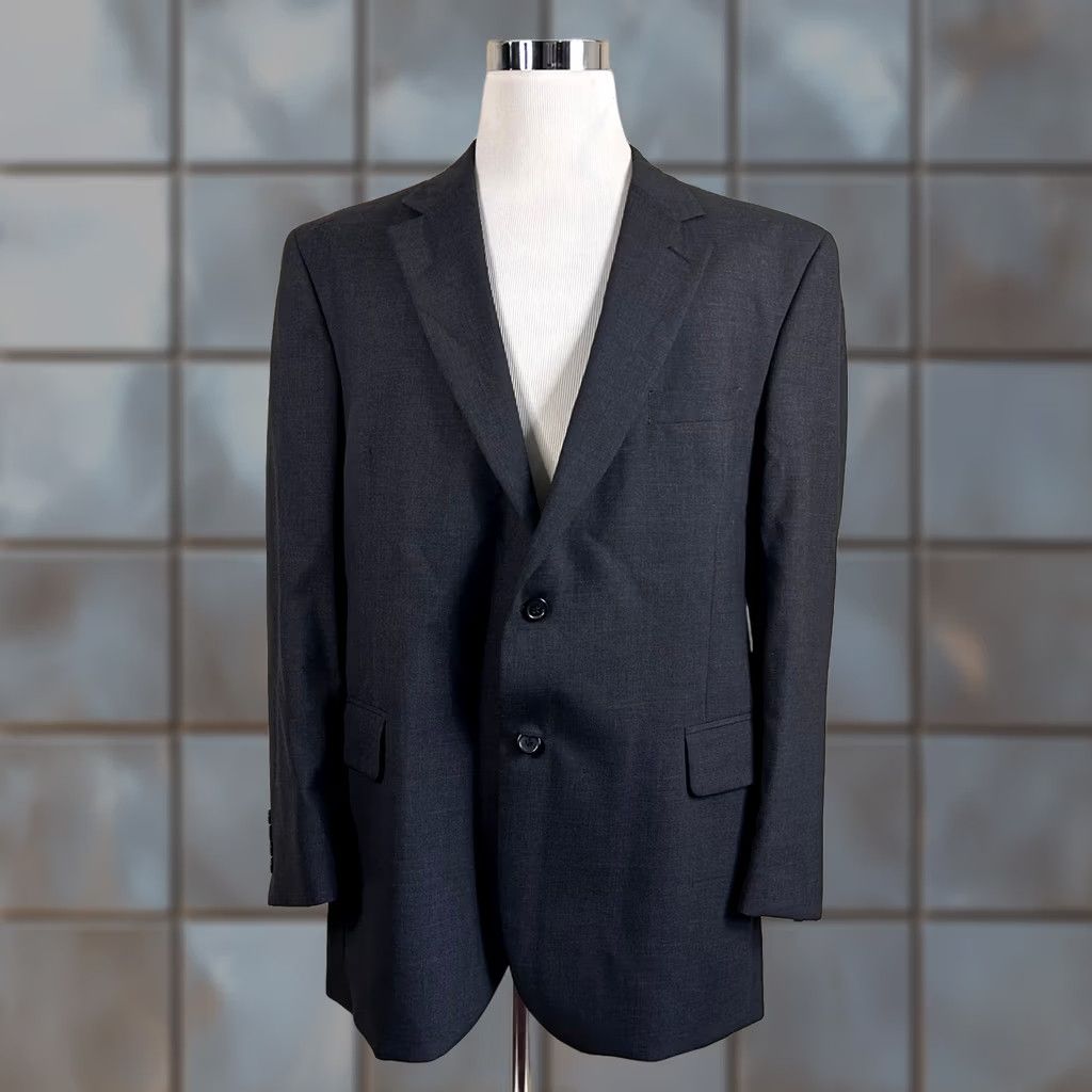 Jos. A. Bank Jos. A. Bank Suit 46R Charcoal Gray 100% Wool Two Button Vented Pleated Flat Front 40x30 Size 46R - 1 Thumbnail