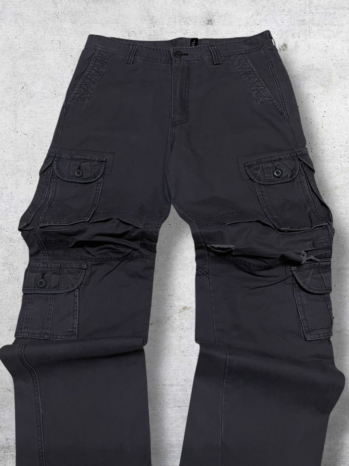 Japanese Brand VINTAGE QIANYIGE JAPAN 90S DESIGNER UTILITY COMBAT CARGO Size US 33 - 4 Thumbnail