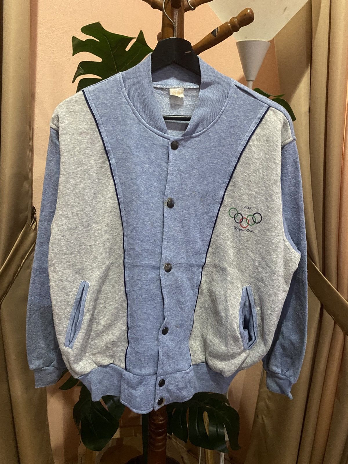 Vintage Vintage 1988 Olympic Korea Snap Button Varsity Jacket Size US S / EU 44-46 / 1 - 1 Thumbnail